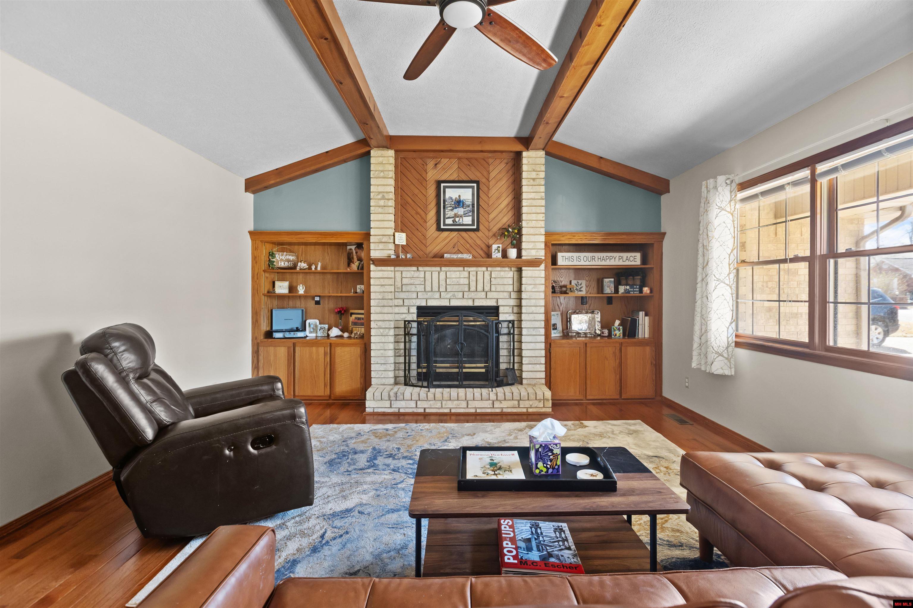 2116 NORWOOD DRIVE