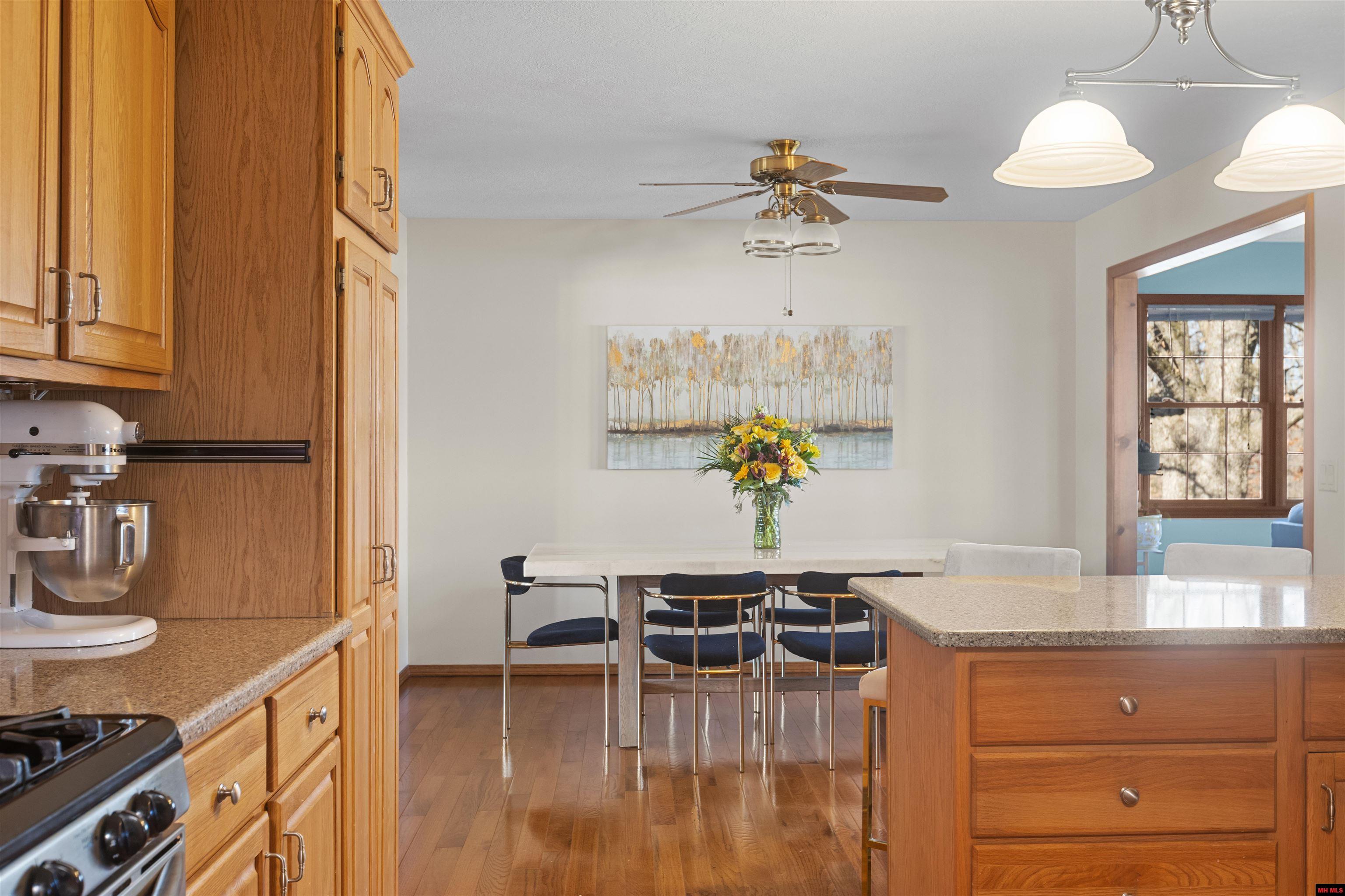 2116 NORWOOD DRIVE