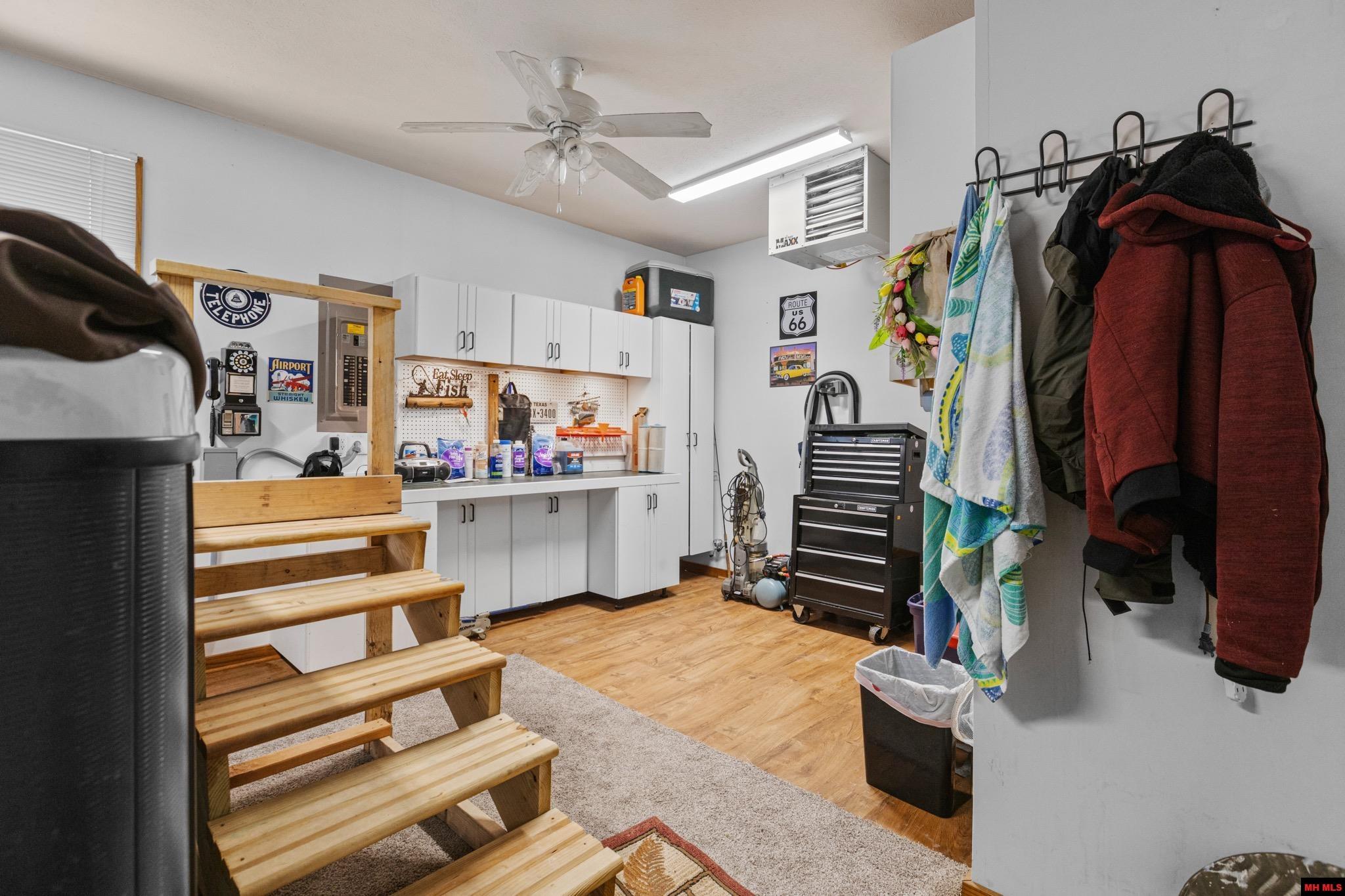 144 NORTHPOINTE DRIVE