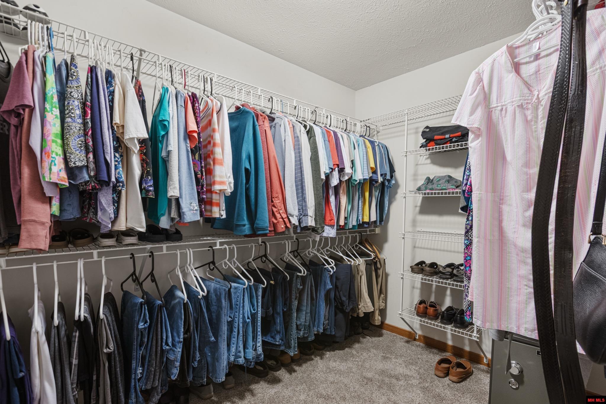 144 NORTHPOINTE DRIVE