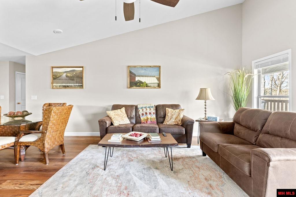 1912 A2 CENTRAL BOULEVARD