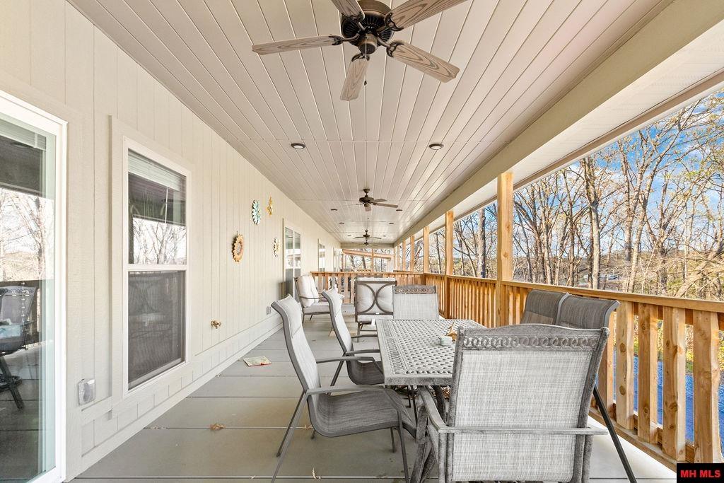 1912 A2 CENTRAL BOULEVARD