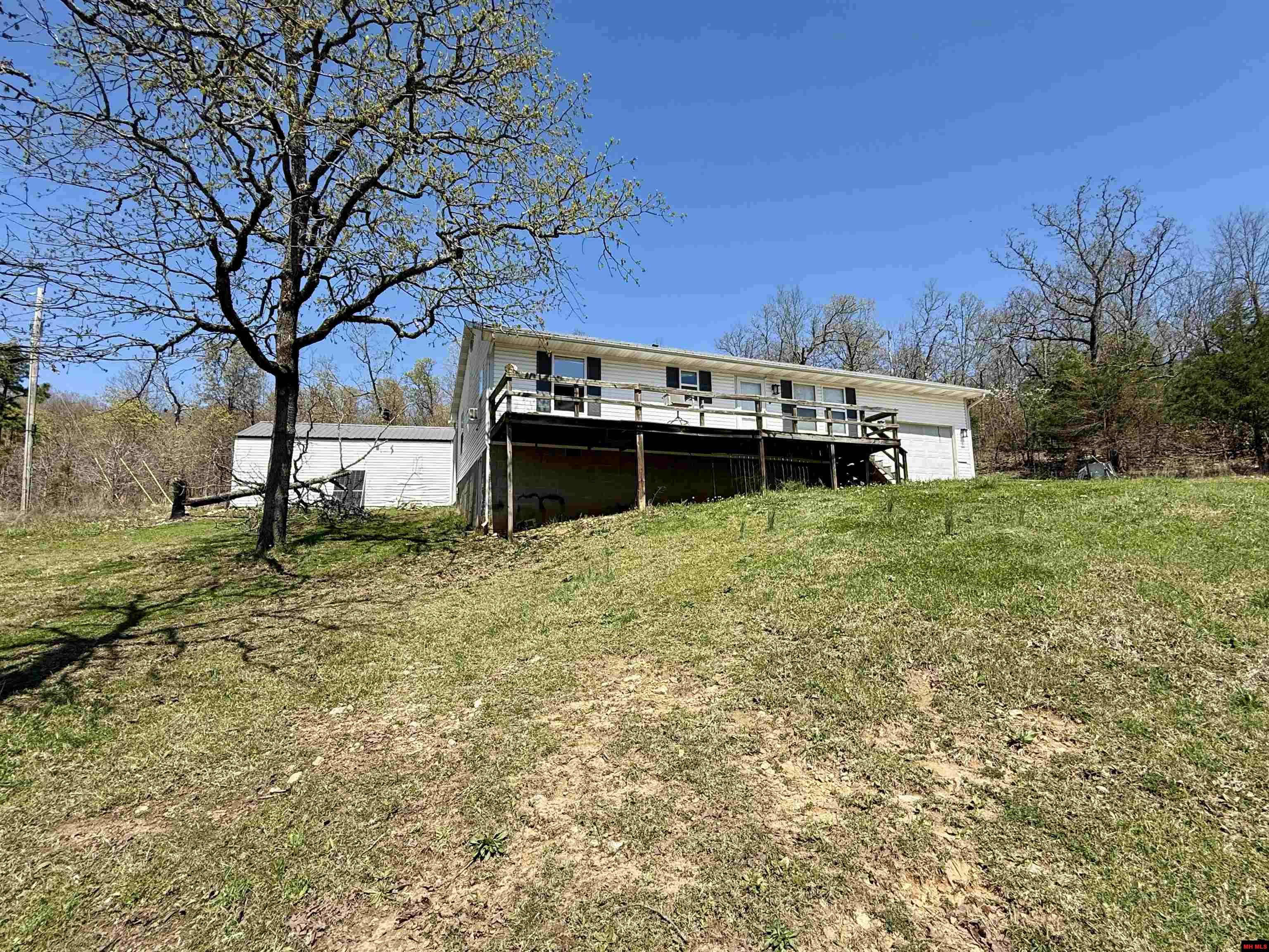210 LOCH RANNOCH DRIVE
