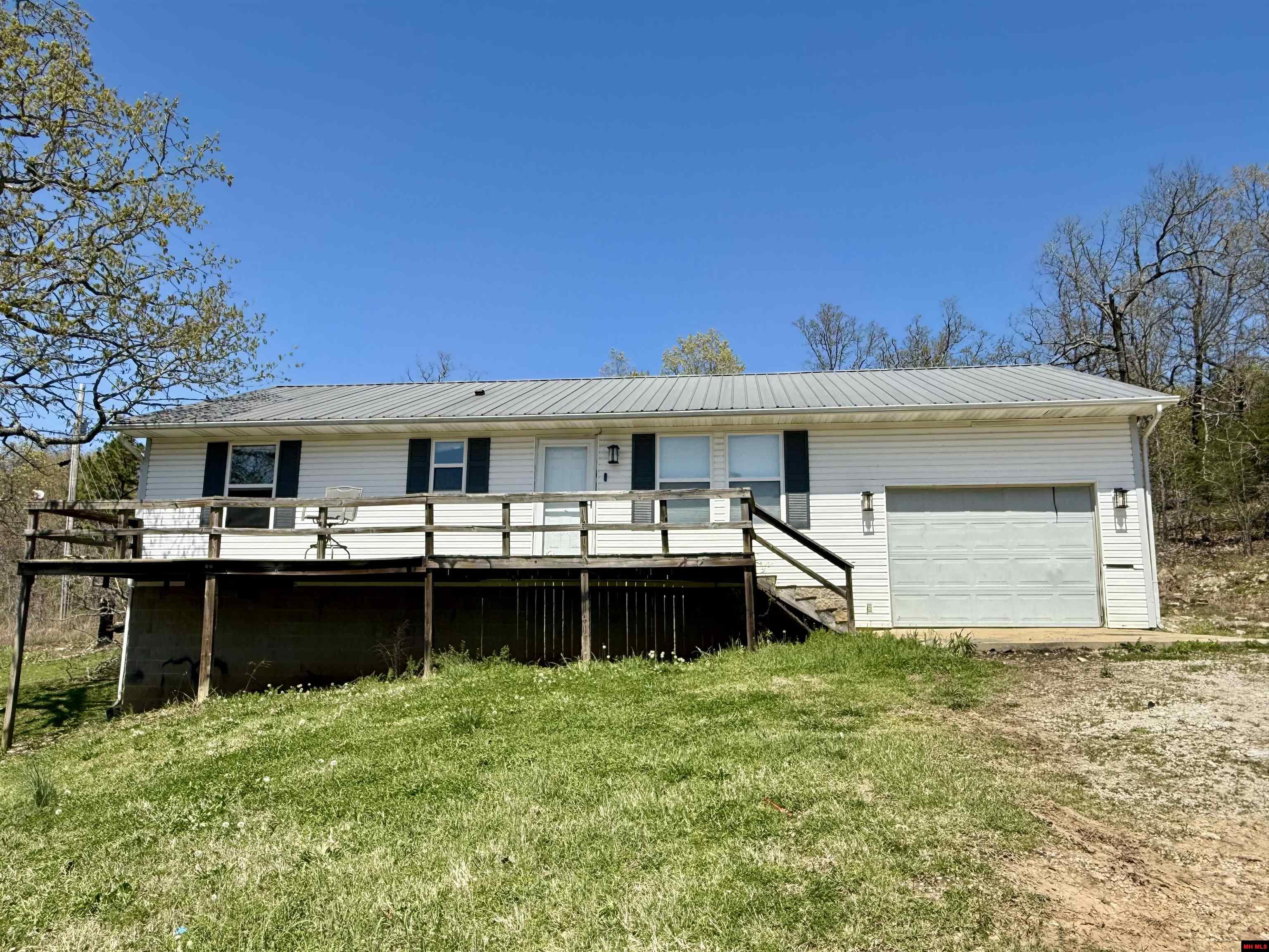 210 LOCH RANNOCH DRIVE