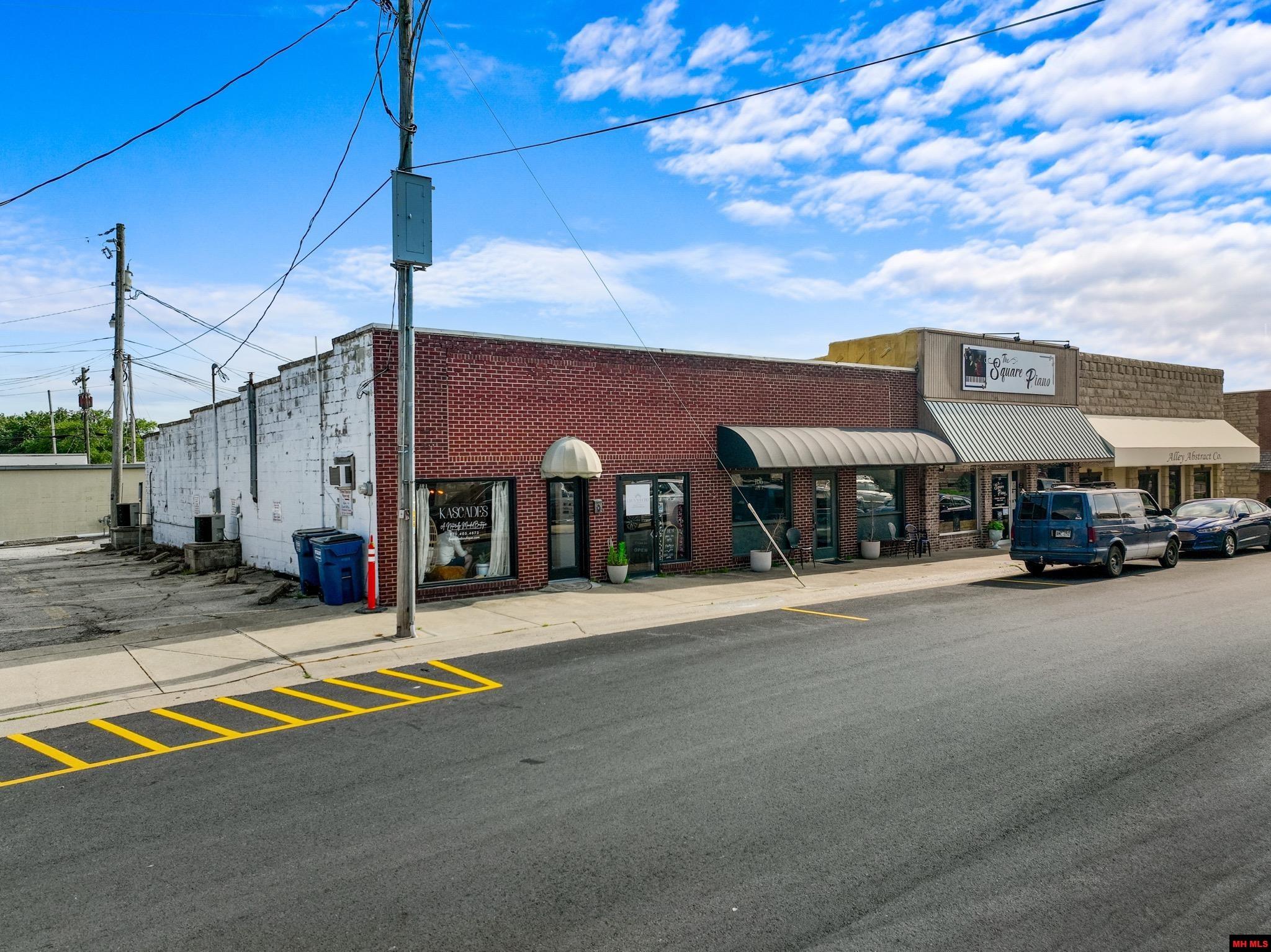 106 E 7TH STREET