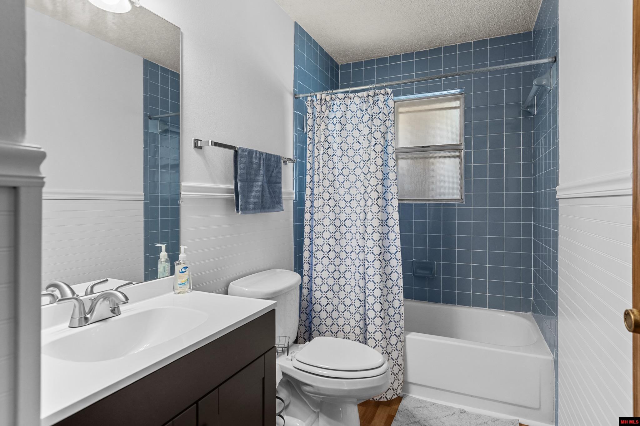 521 E 13TH STREET