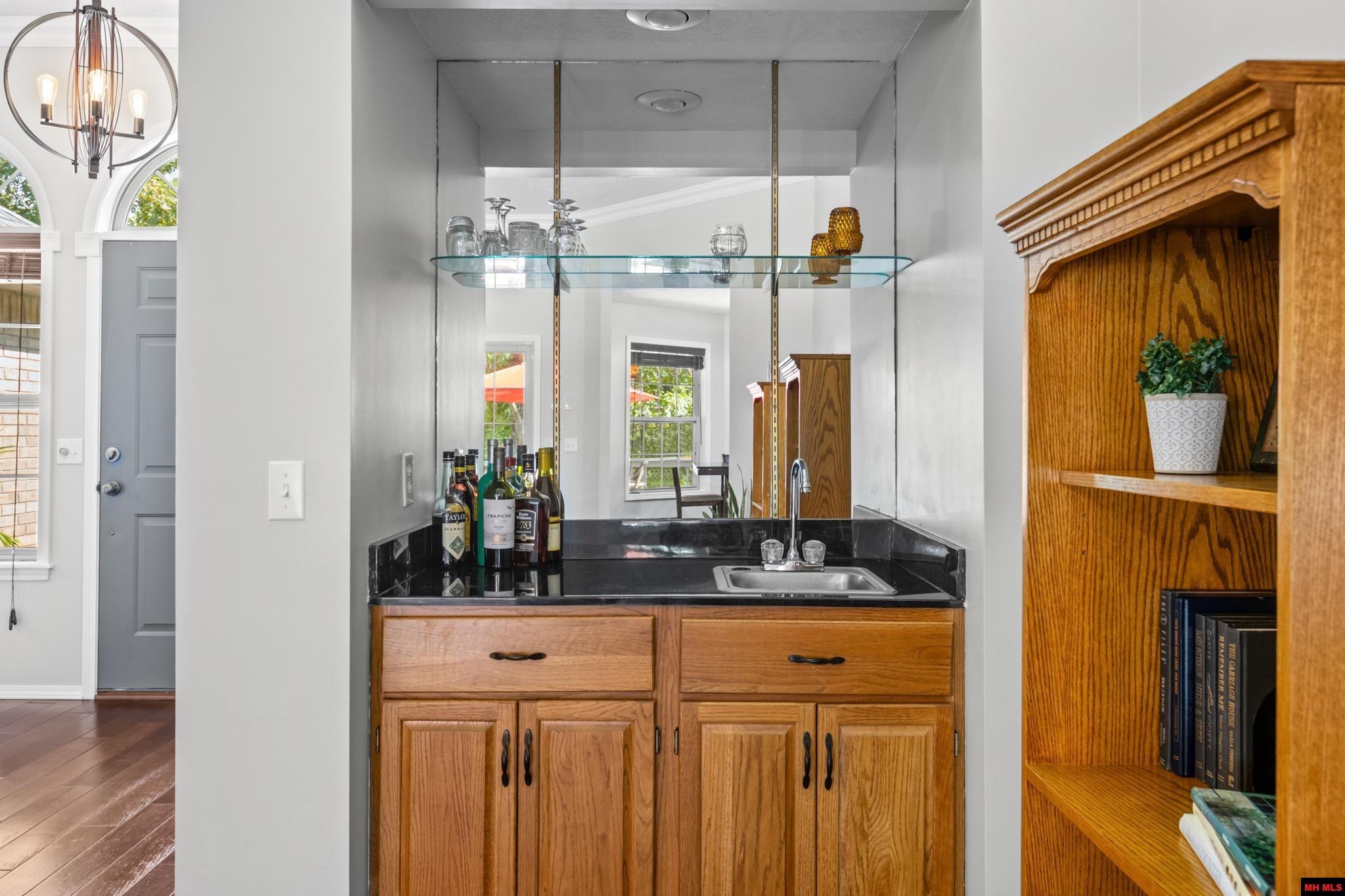 198 BRECKENRIDGE COURT