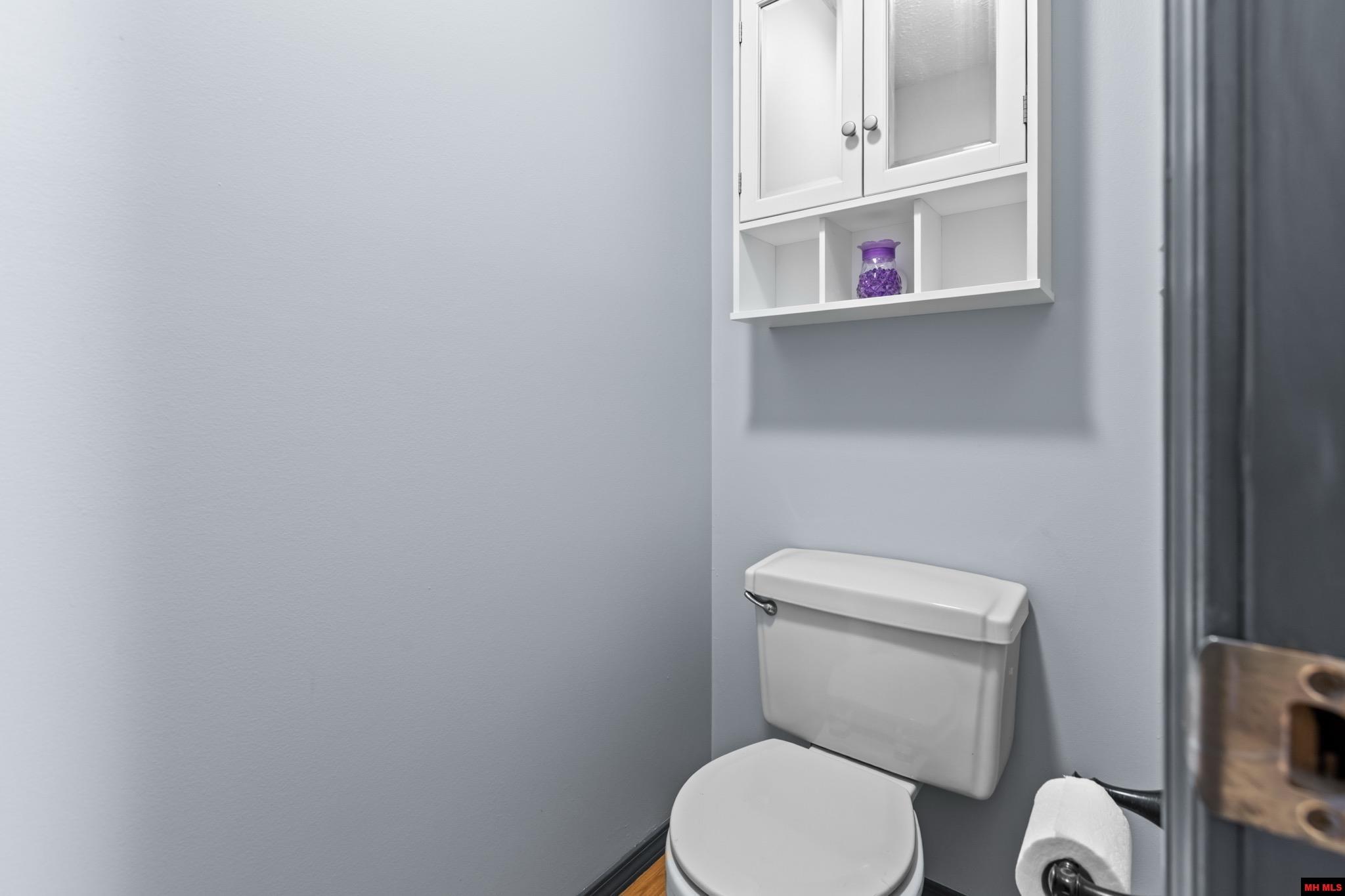 198 BRECKENRIDGE COURT