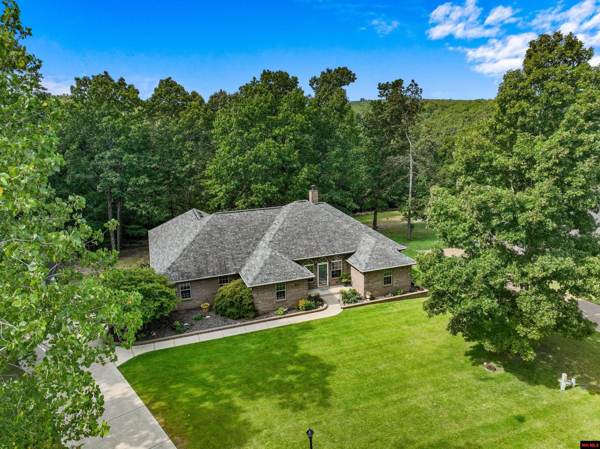 198 BRECKENRIDGE COURT