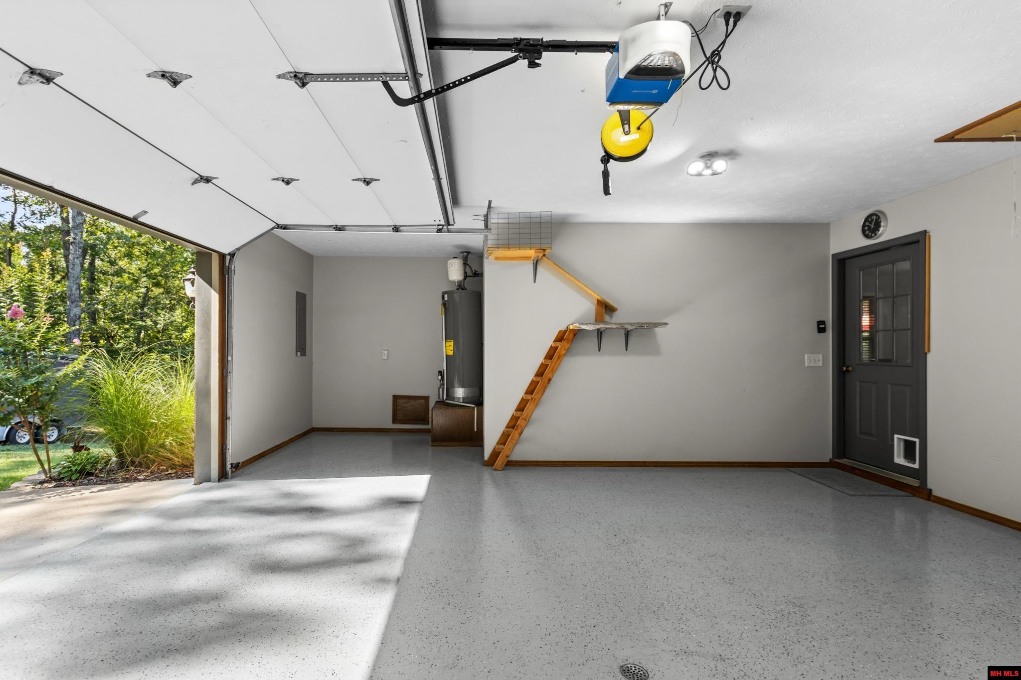 198 BRECKENRIDGE COURT