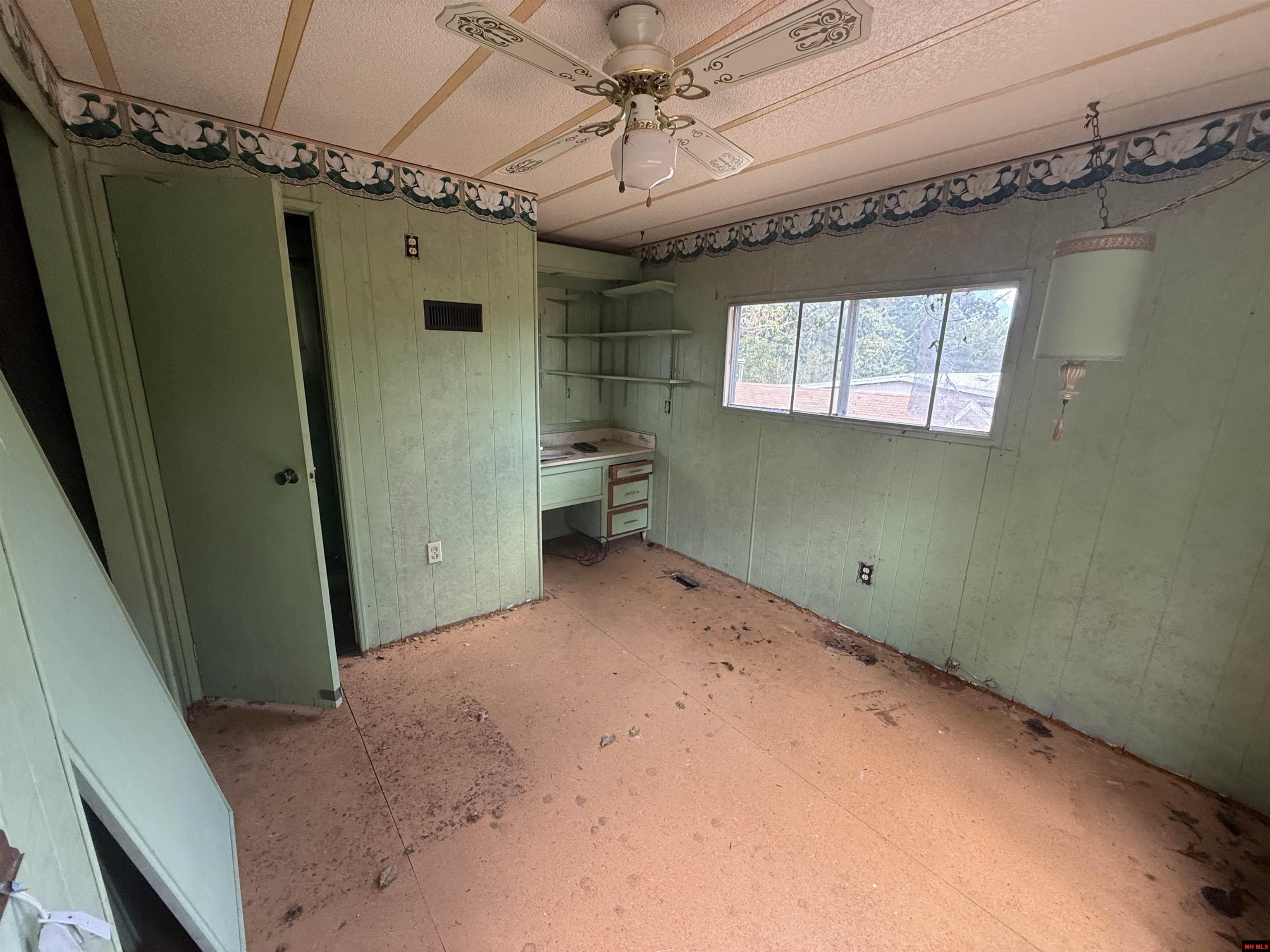 115 COUNTRY LIFE TERRACE