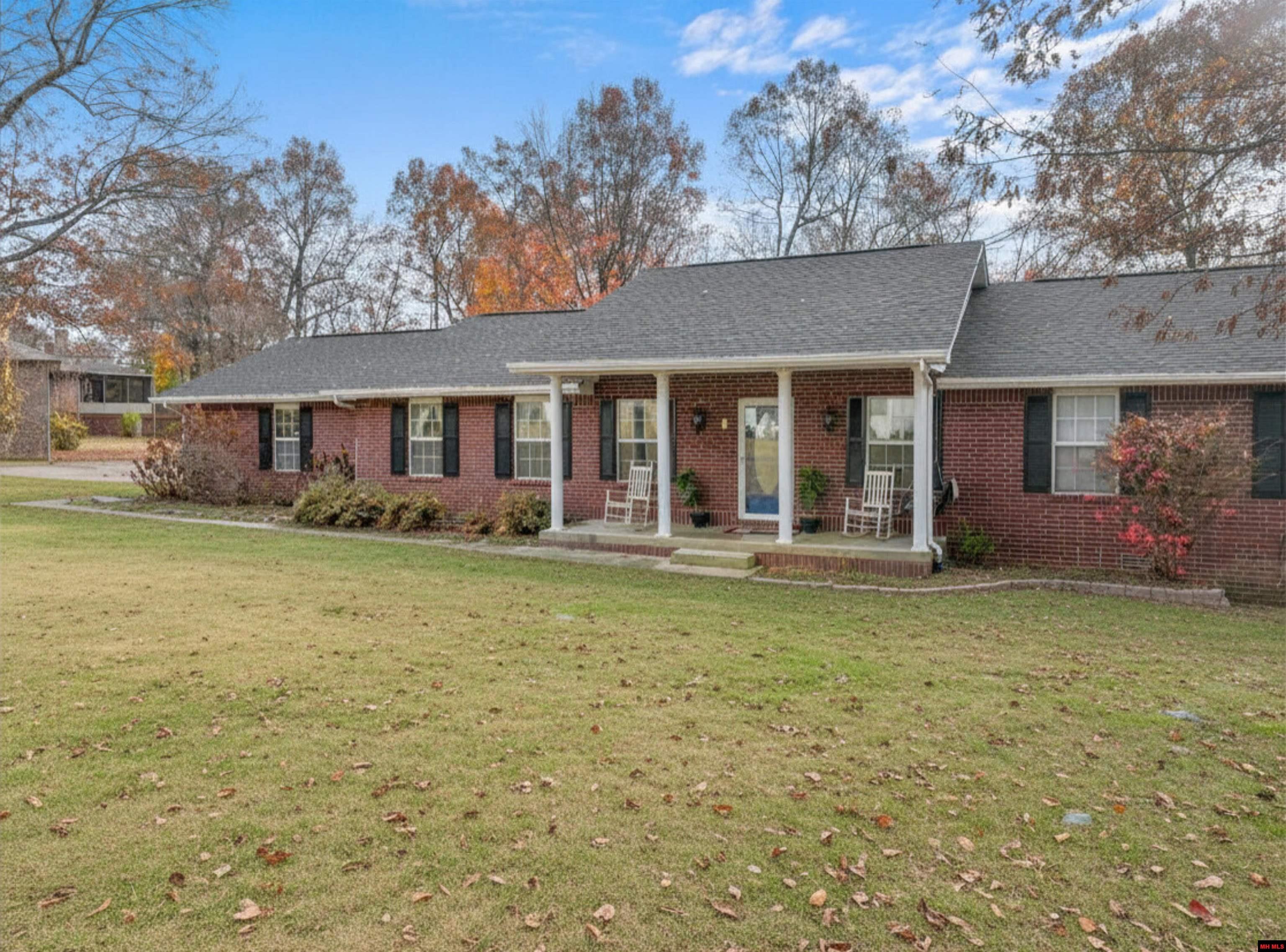 456 NORTHPOINTE DRIVE