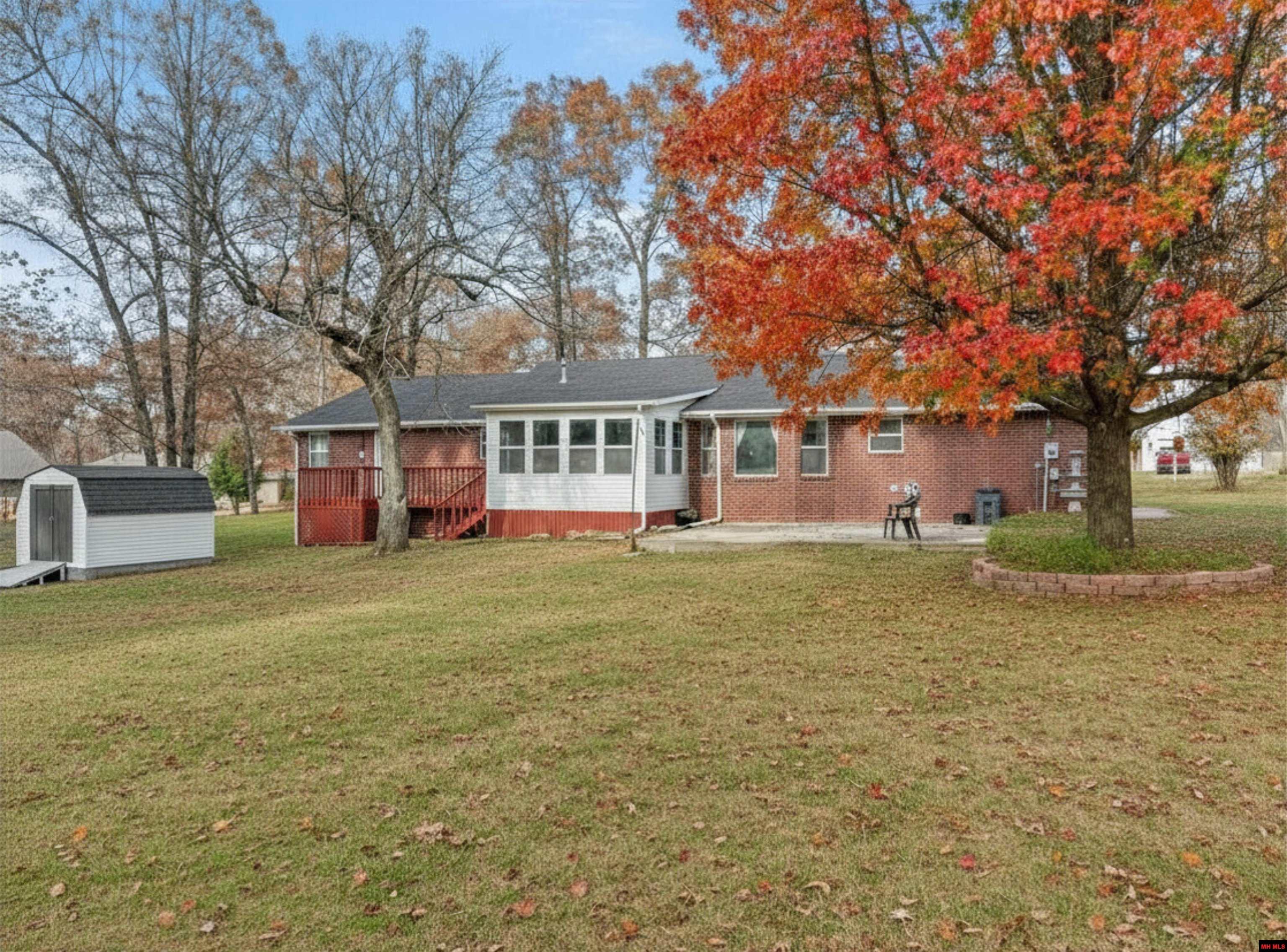 456 NORTHPOINTE DRIVE