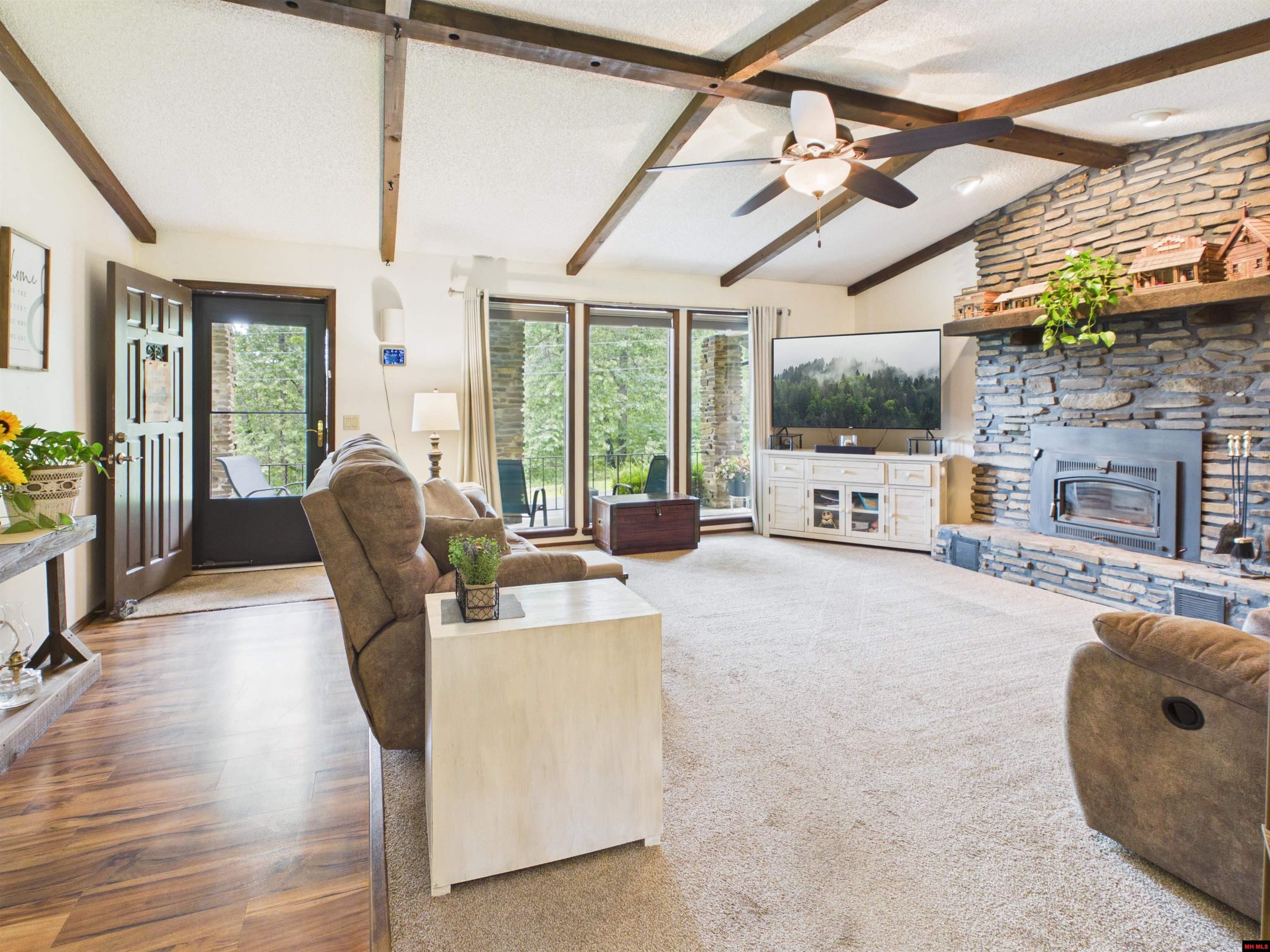 255 FAWN ROAD