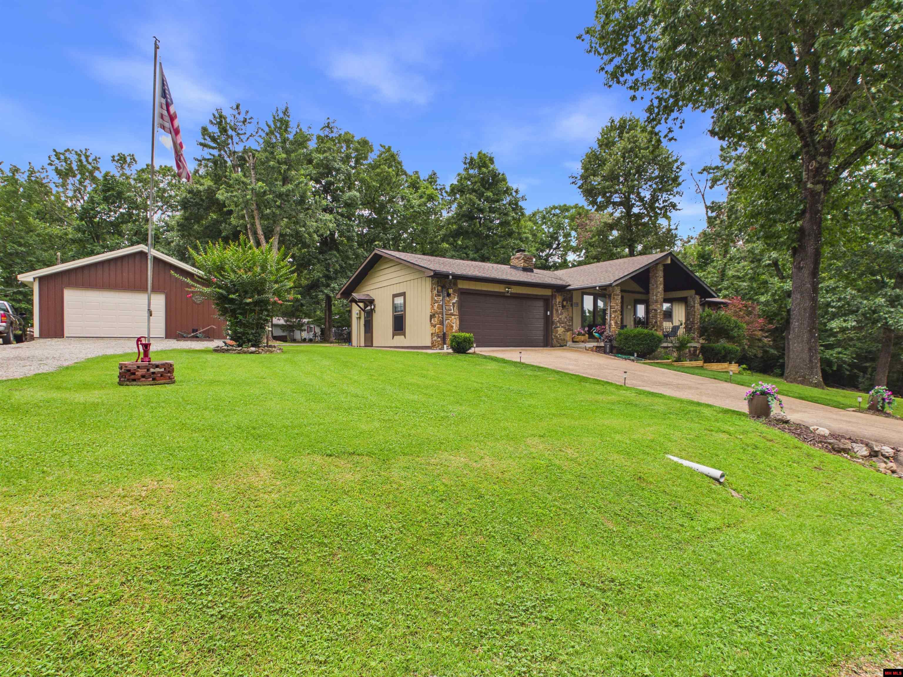 255 FAWN ROAD