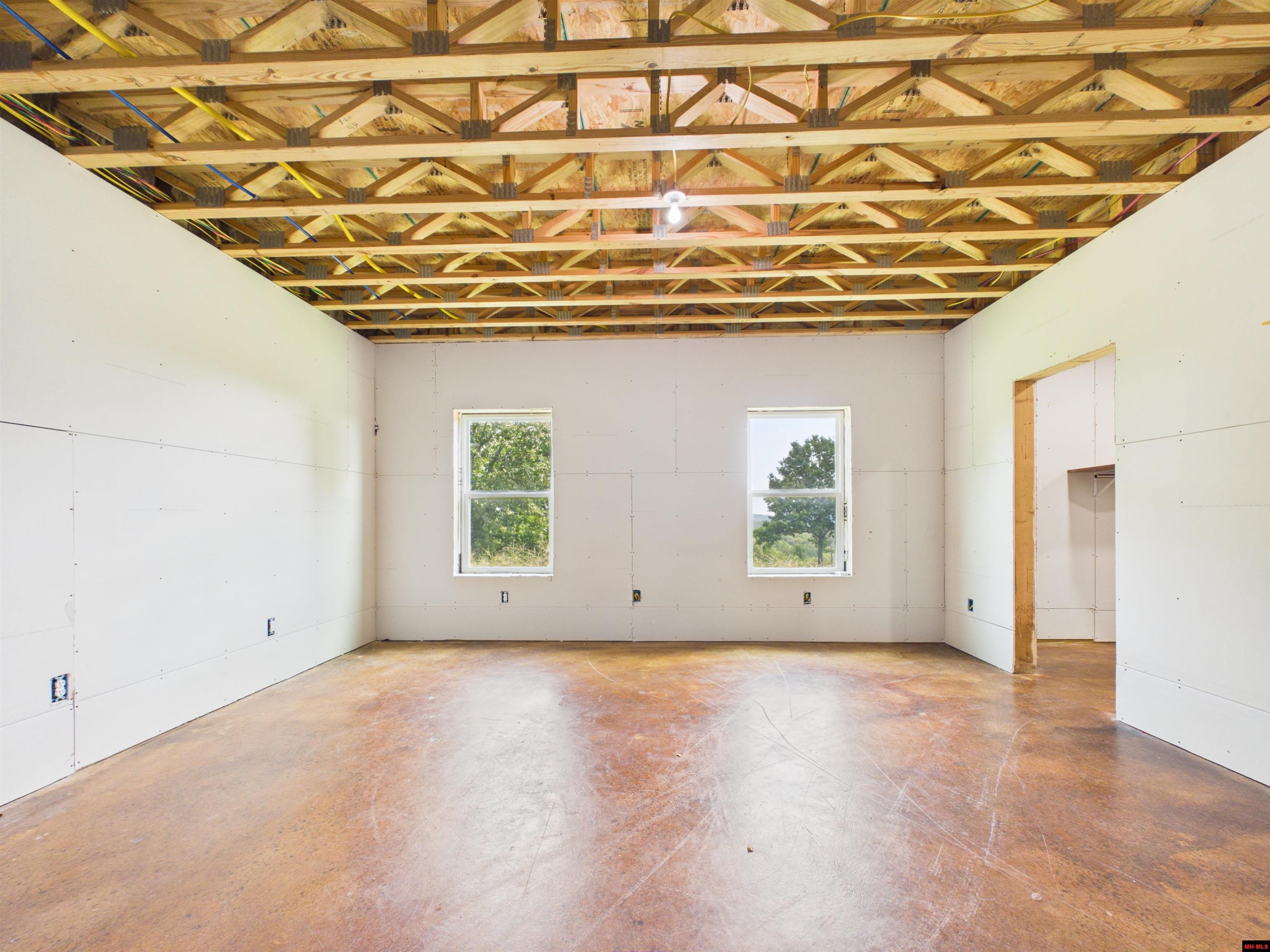 280 CHRISWOOD DRIVE