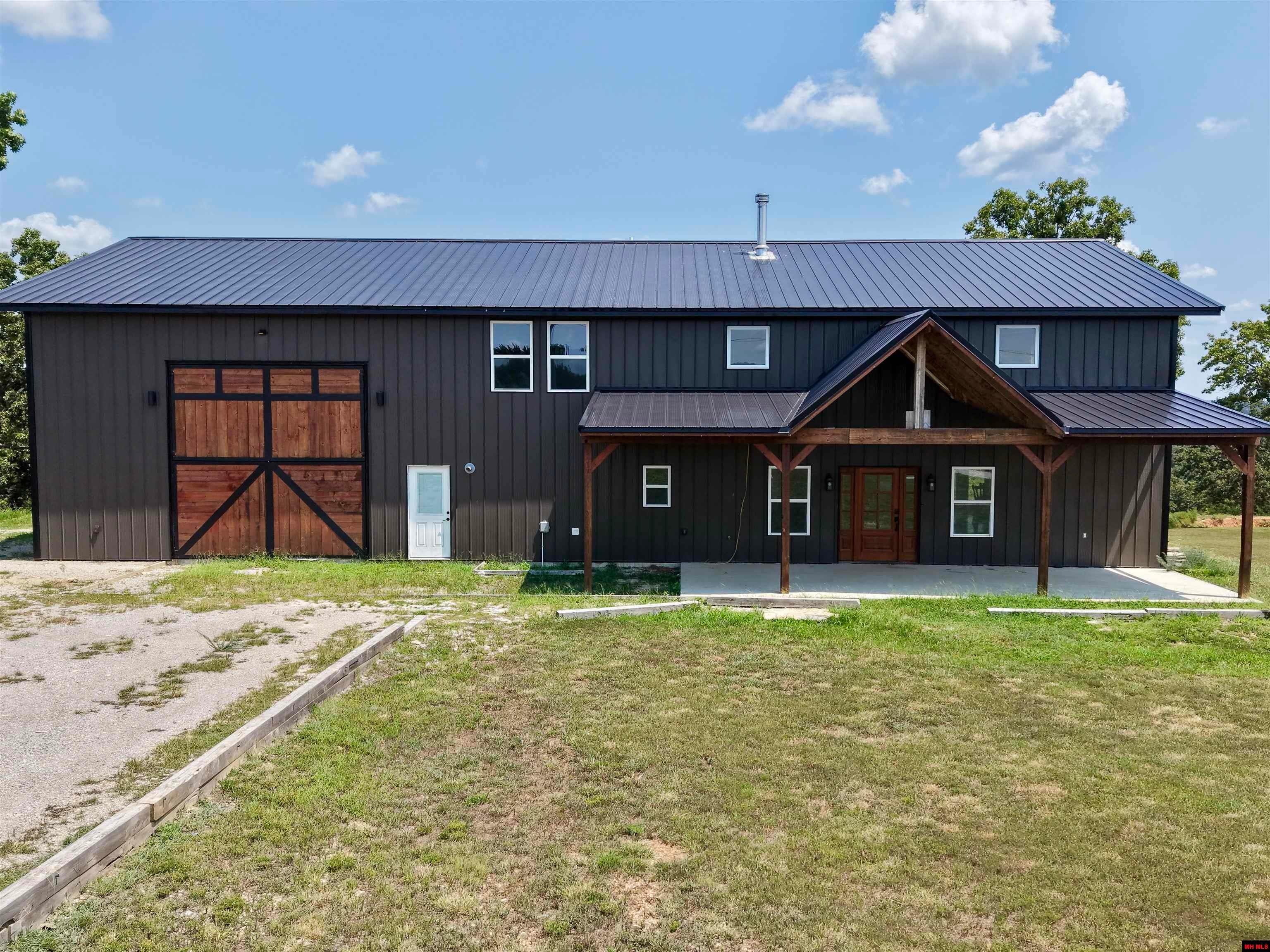 280 CHRISWOOD DRIVE
