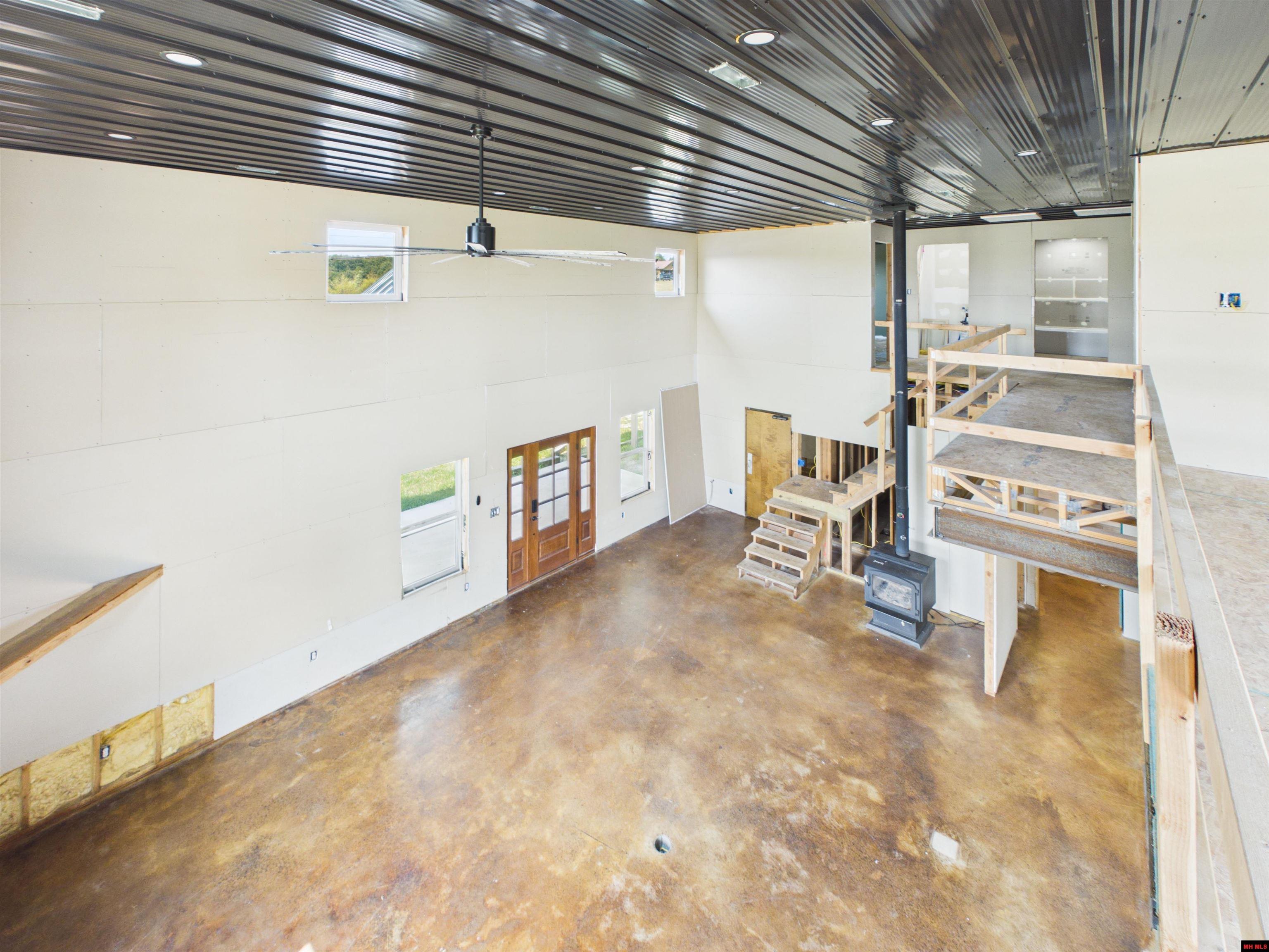 280 CHRISWOOD DRIVE