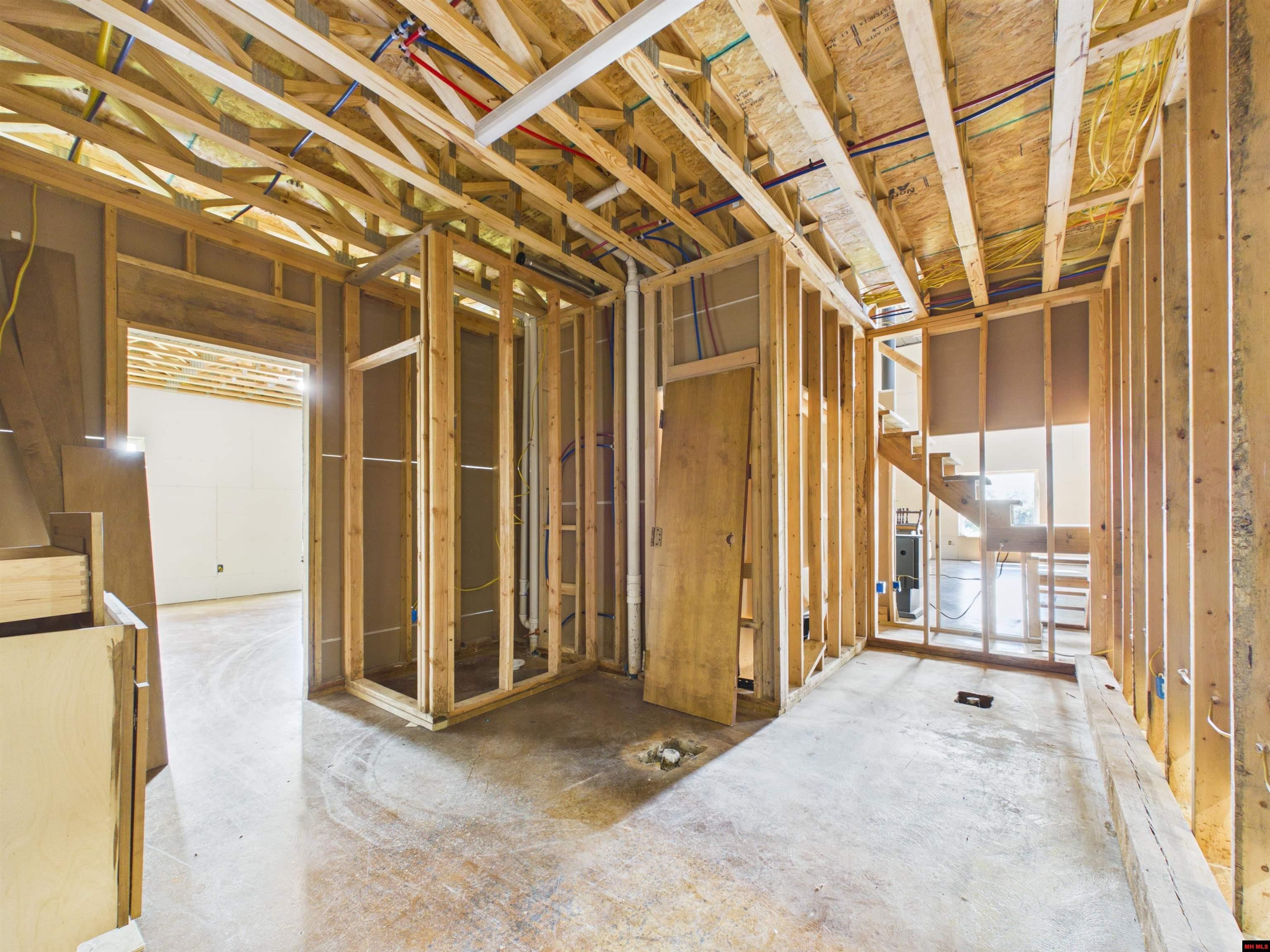 280 CHRISWOOD DRIVE