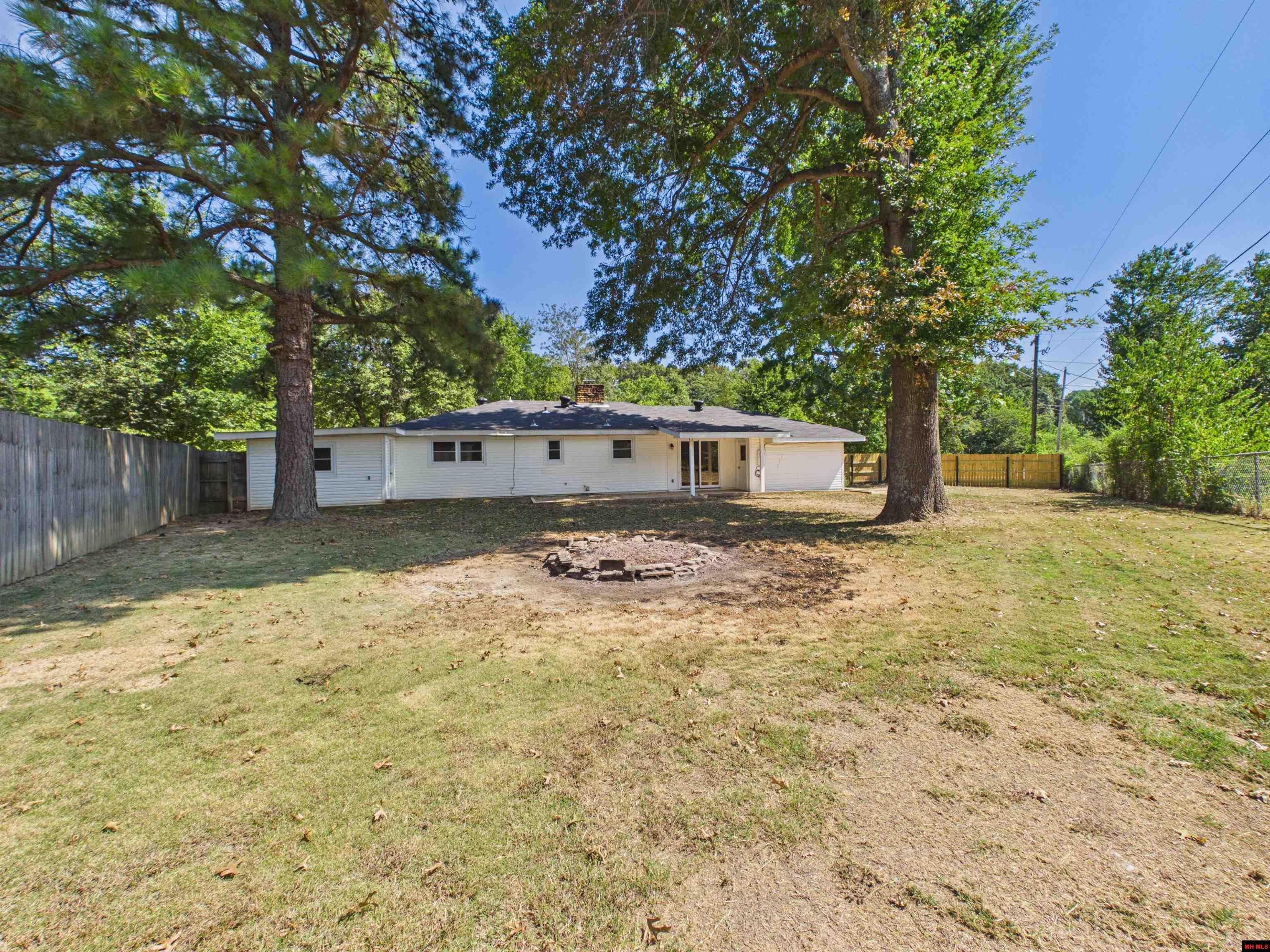 80 COBBLESTONE PLACE