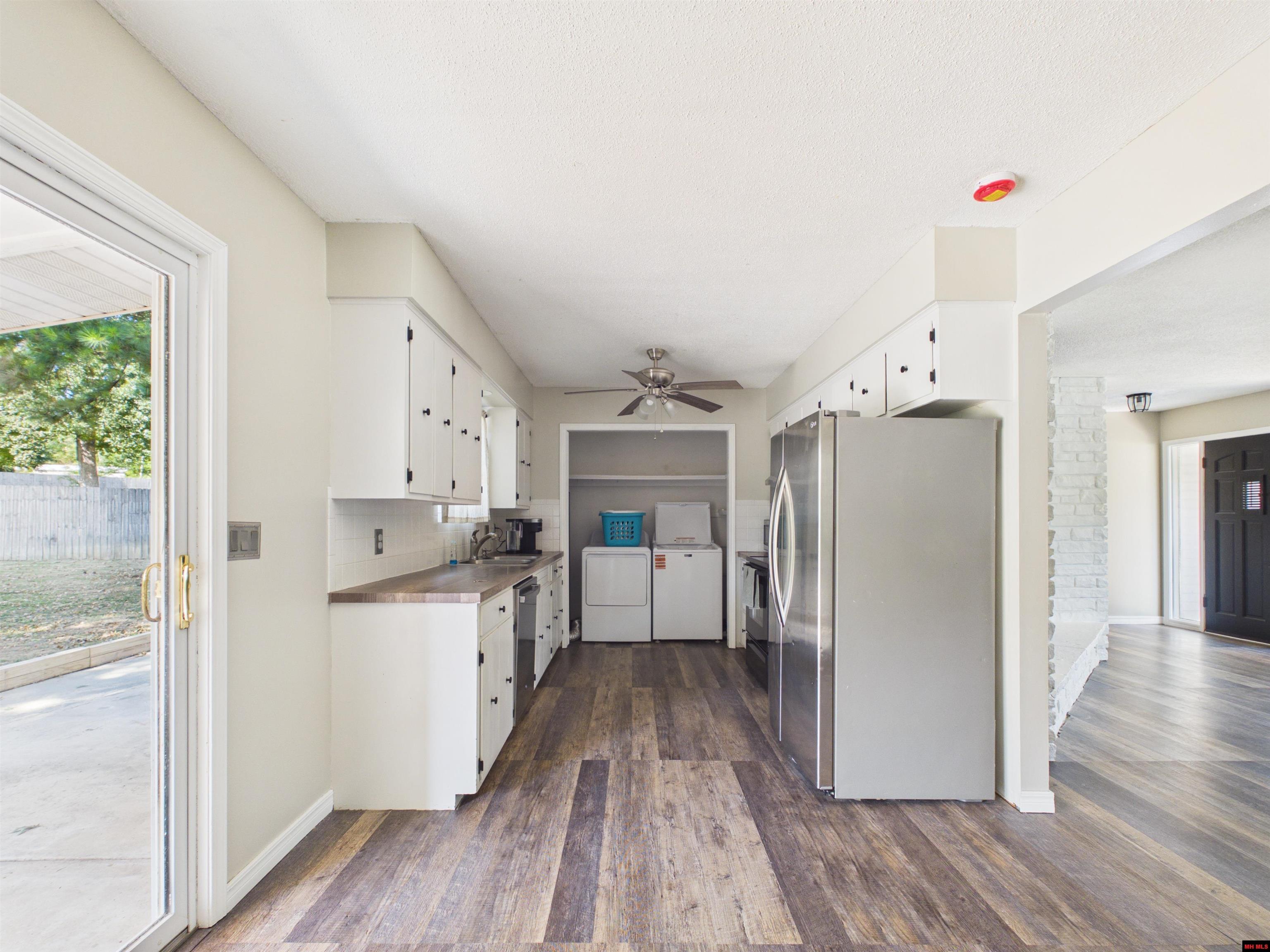 80 COBBLESTONE PLACE