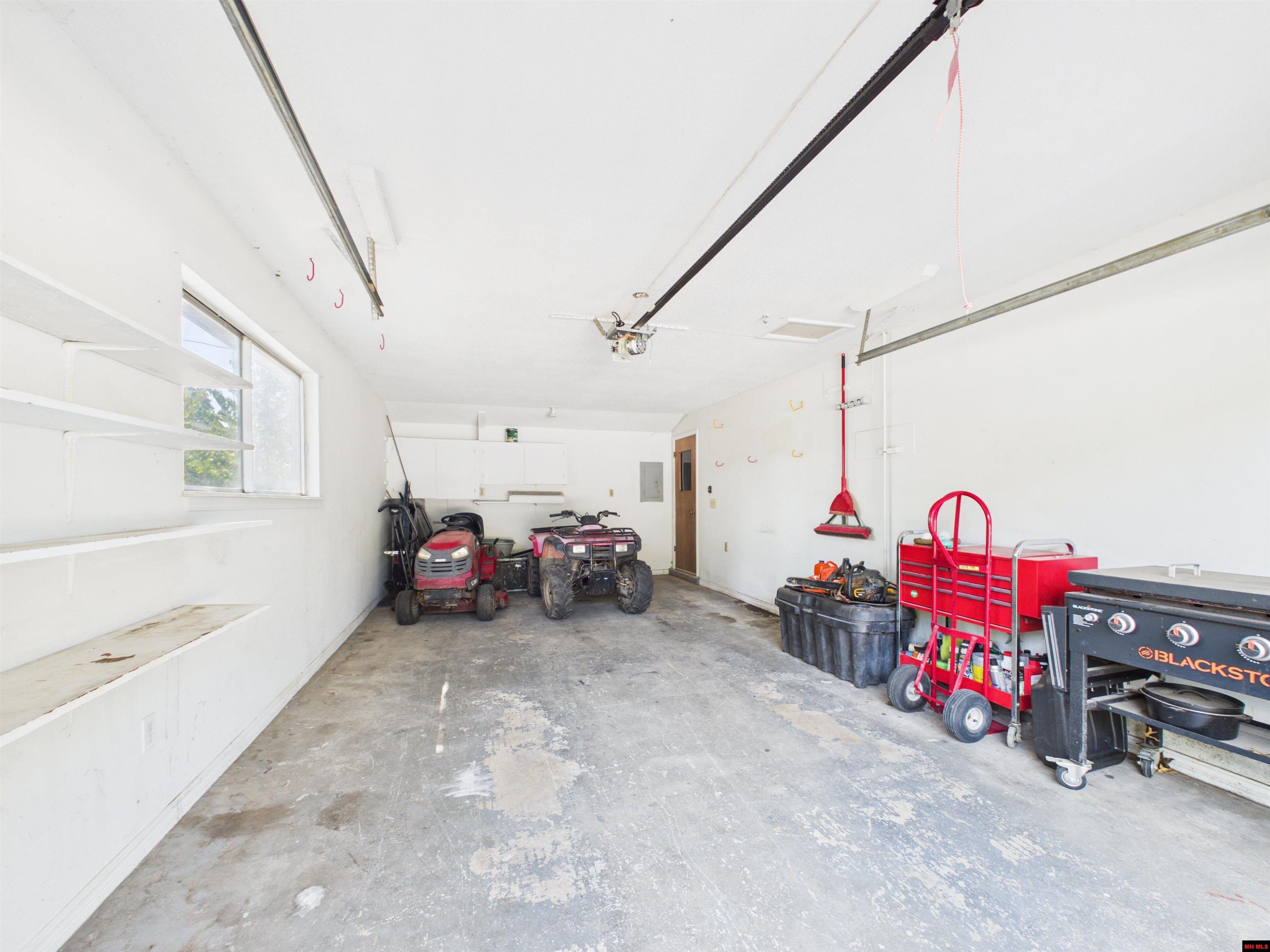 80 COBBLESTONE PLACE