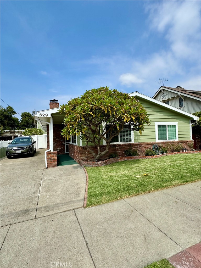 629 E Maple Avenue