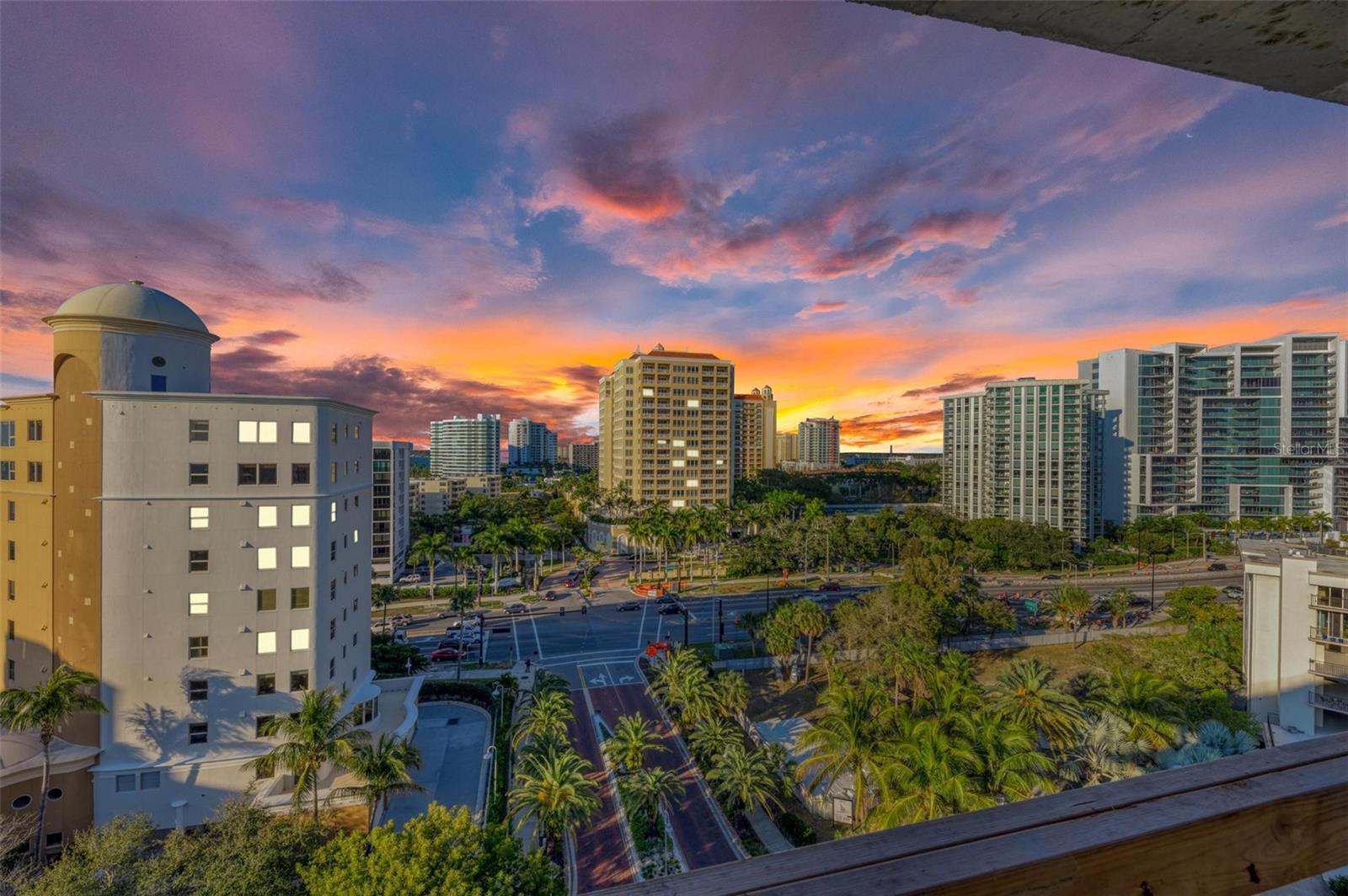 111 GOLDEN GATE PT #PH-702