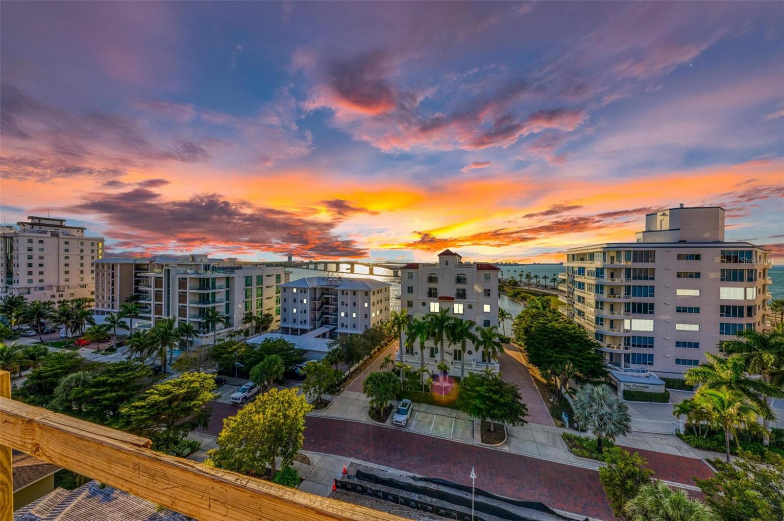 111 GOLDEN GATE PT #PH-601