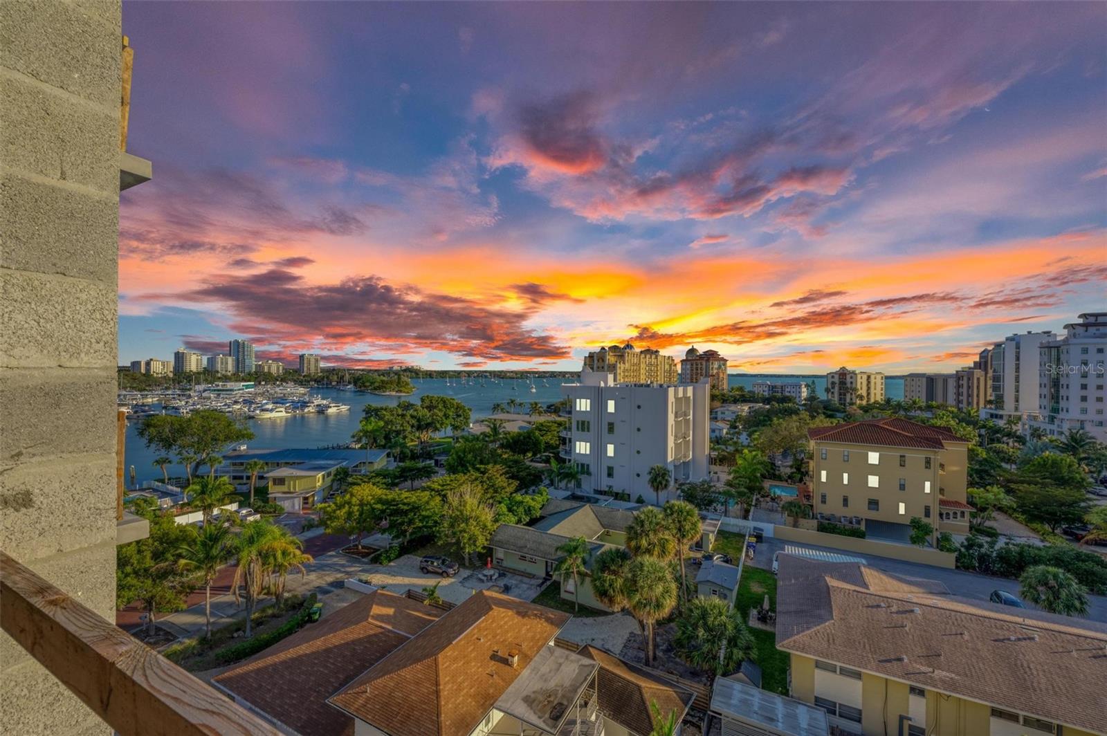 111 GOLDEN GATE PT #PH-601