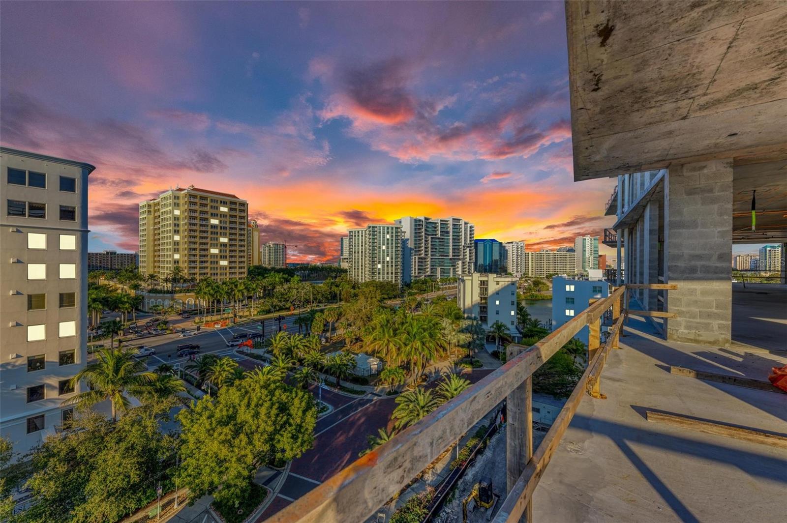 111 GOLDEN GATE PT #PH-601