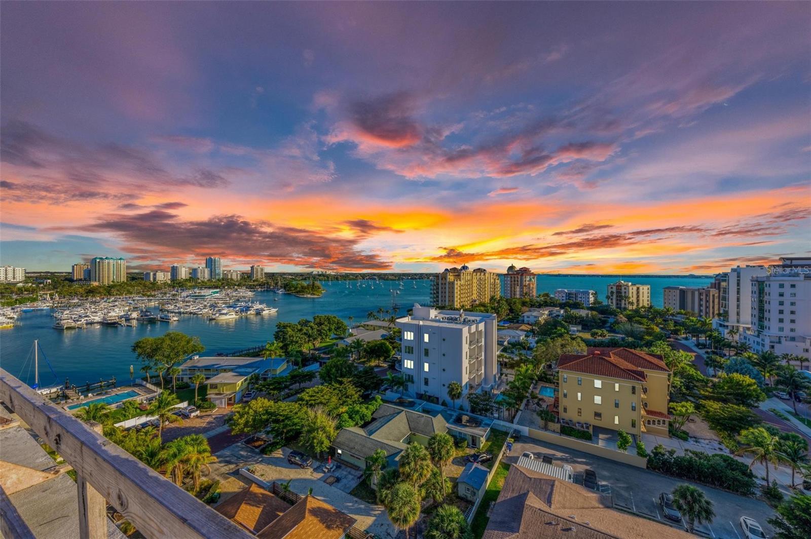 111 GOLDEN GATE PT #PH-601