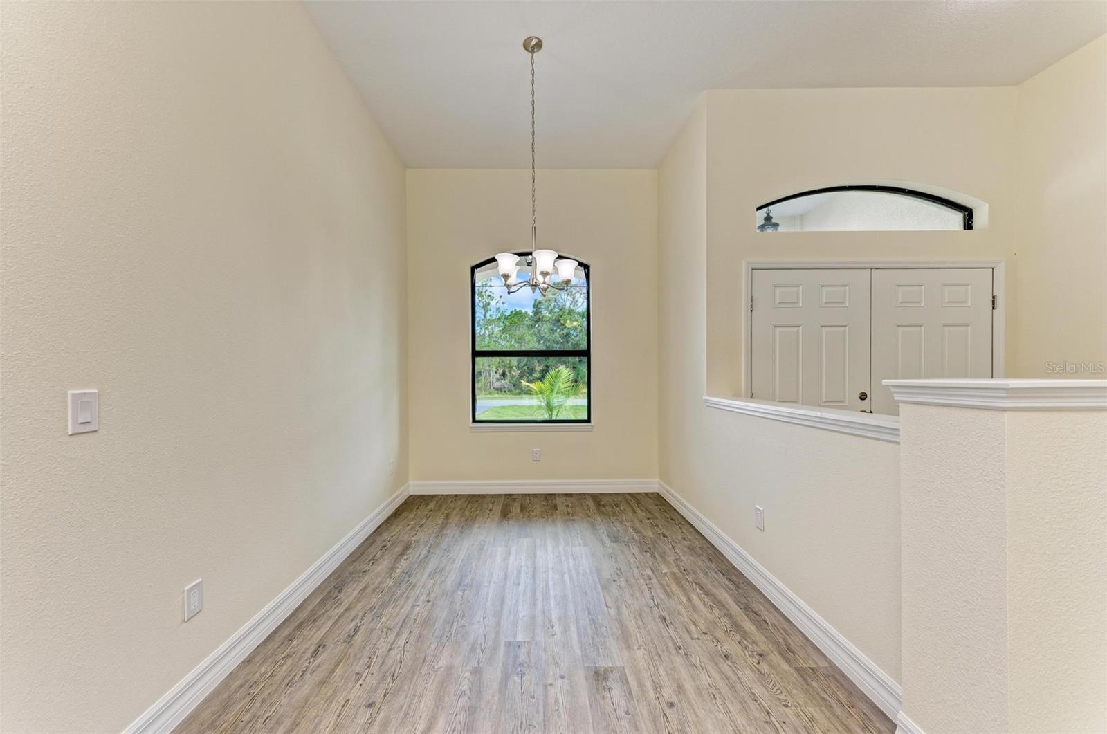 3454 S CRANBERRY BLVD