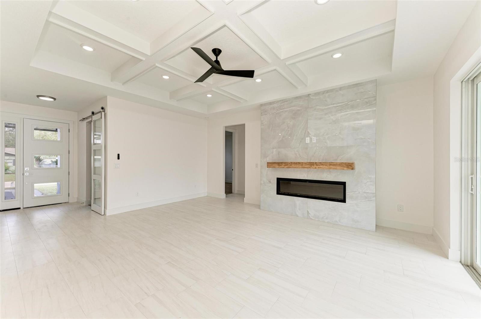 513 CYPRESS RD