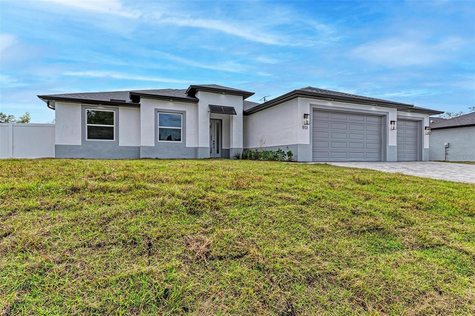 513 CYPRESS RD