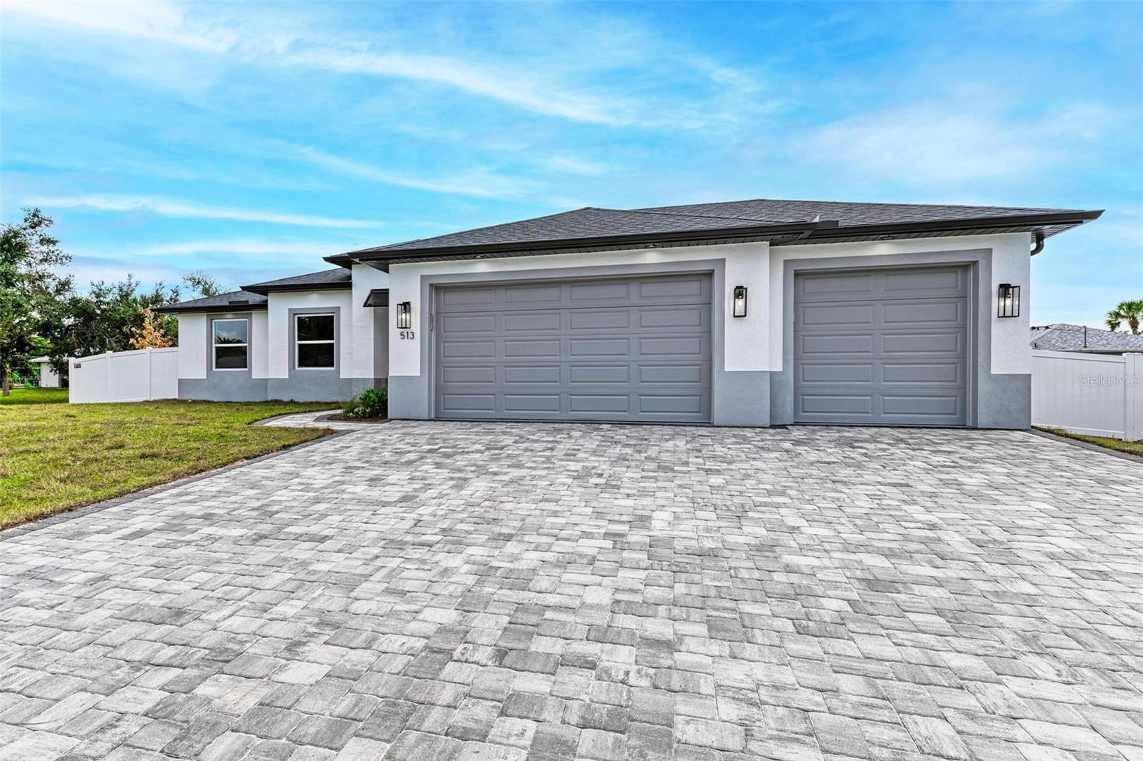 513 CYPRESS RD