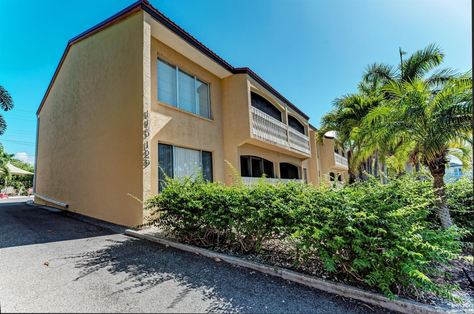 129 TYLER DR #201
