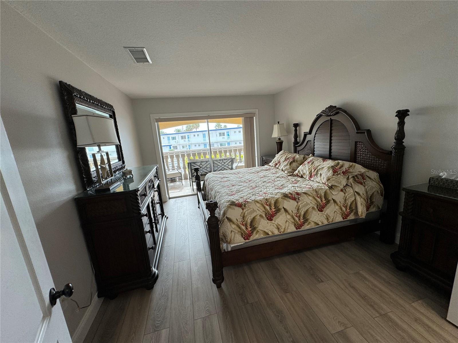 129 TYLER DR #201