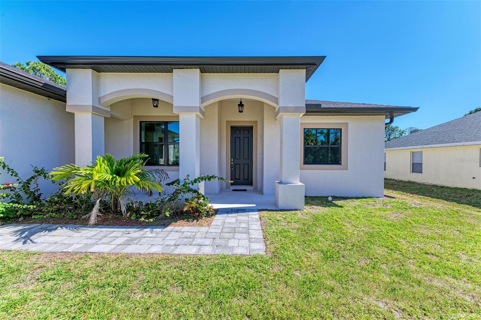 2532 S CRANBERRY