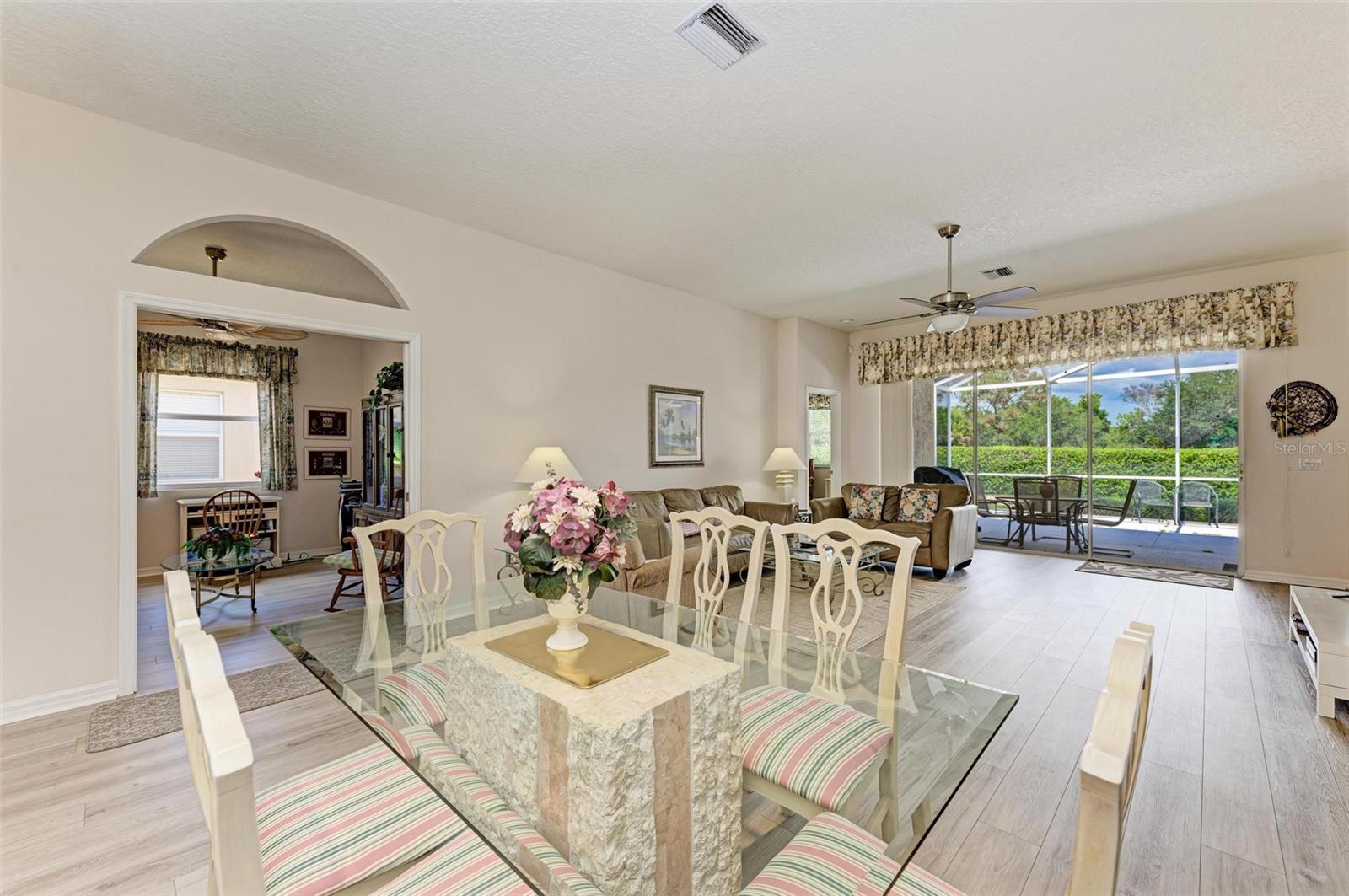 4397 CHASE OAKS DR