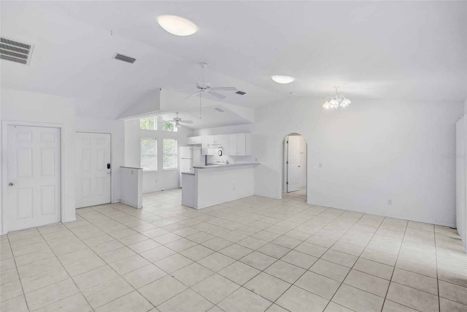 4078 CORYDON AVE