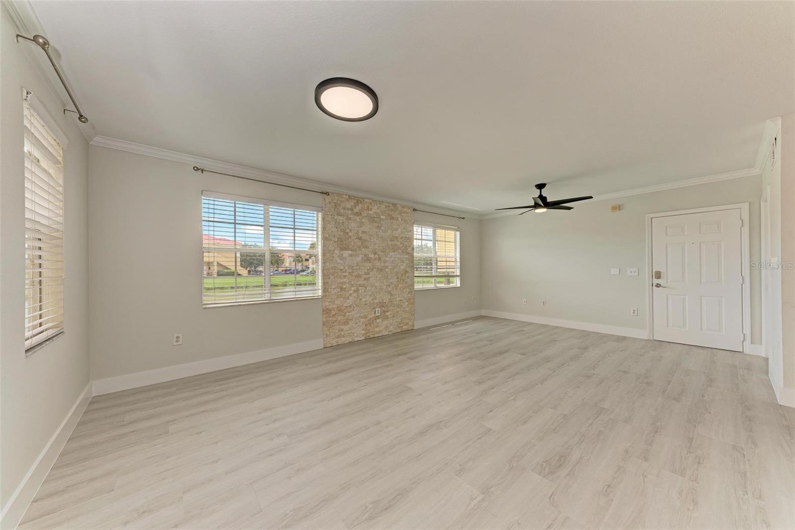 1025 VILLAGIO CIR #108