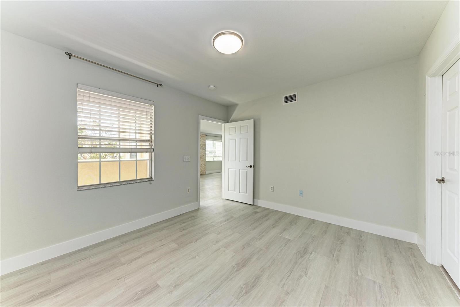 1025 VILLAGIO CIR #108