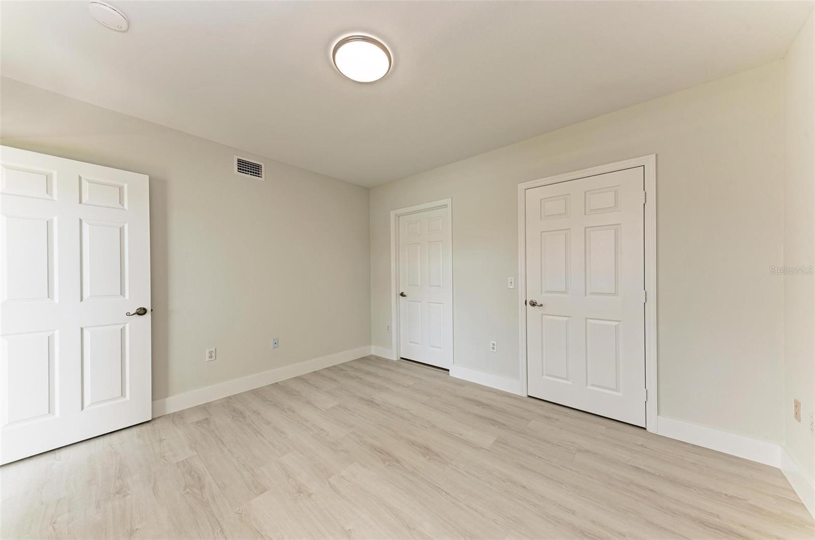 1025 VILLAGIO CIR #108