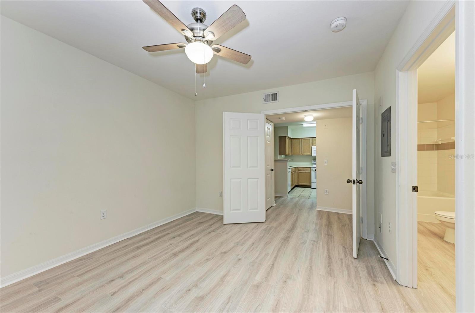 1155 VILLAGIO CIR #103