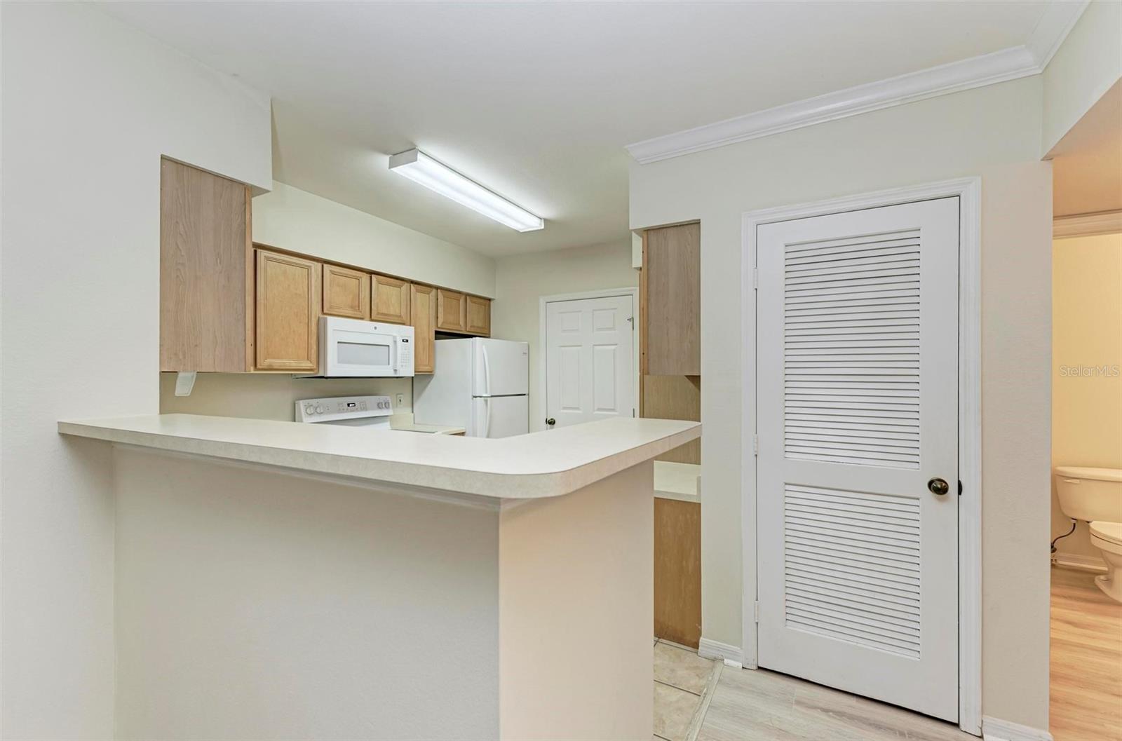 1155 VILLAGIO CIR #103