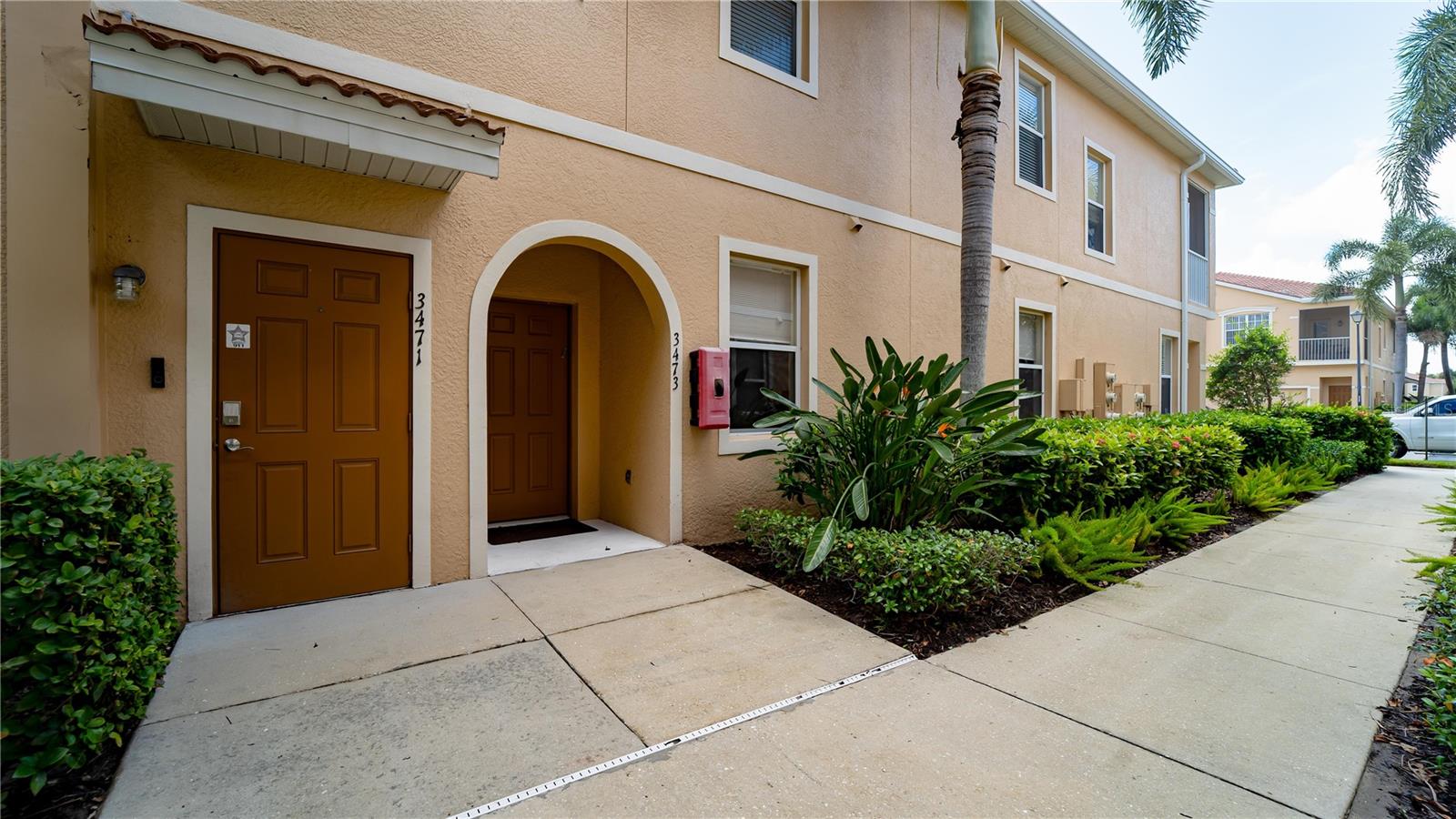 3473 PARKRIDGE CIR #17-101