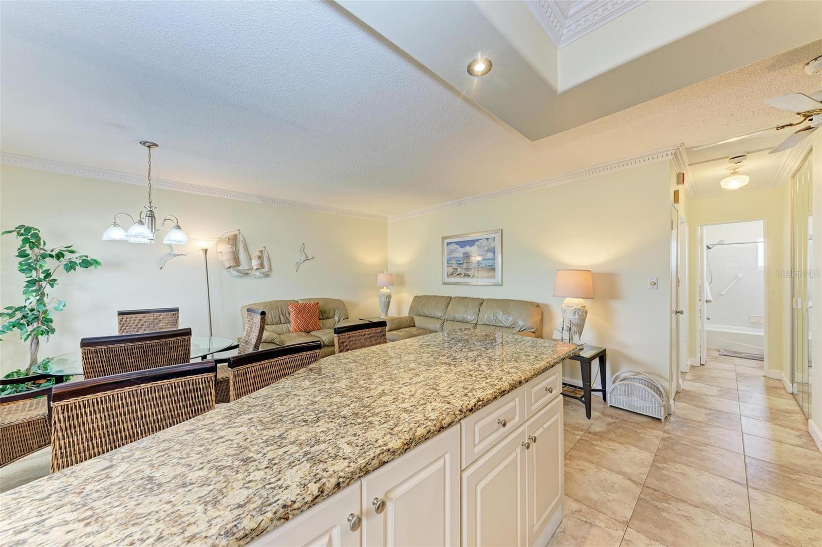 475 BENJAMIN FRANKLIN DR #107