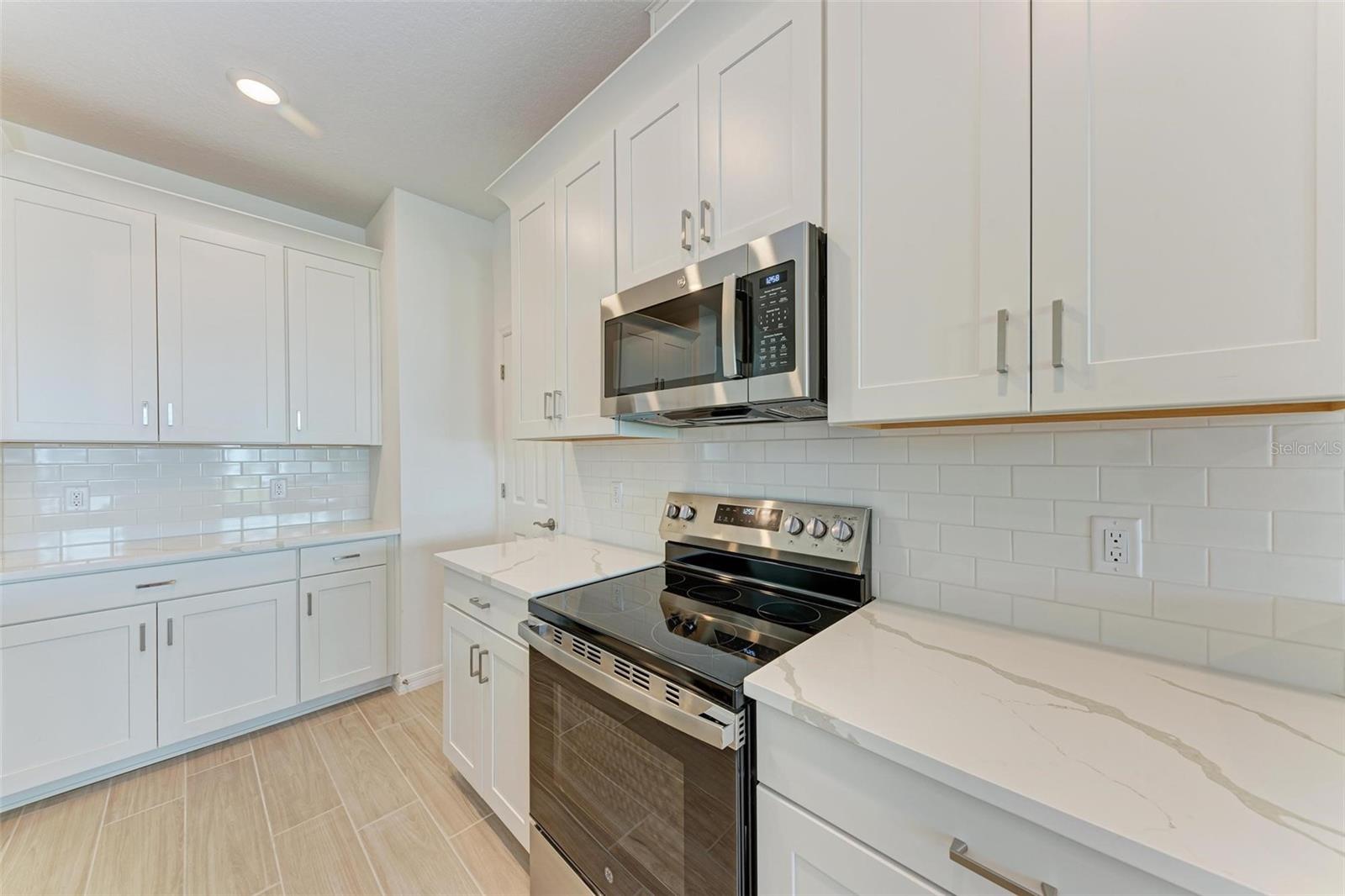 286 VIA ANINA DR