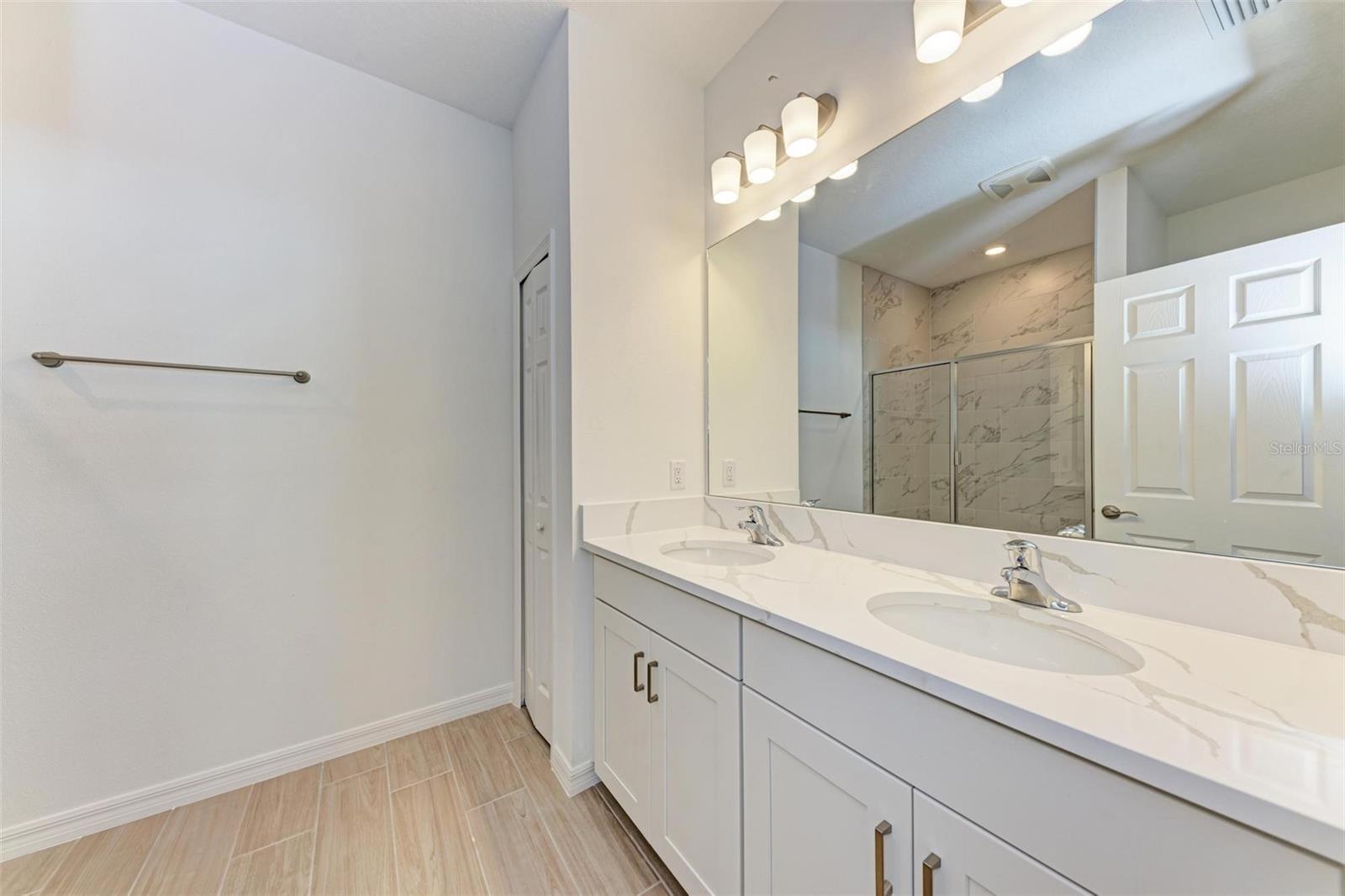 286 VIA ANINA DR